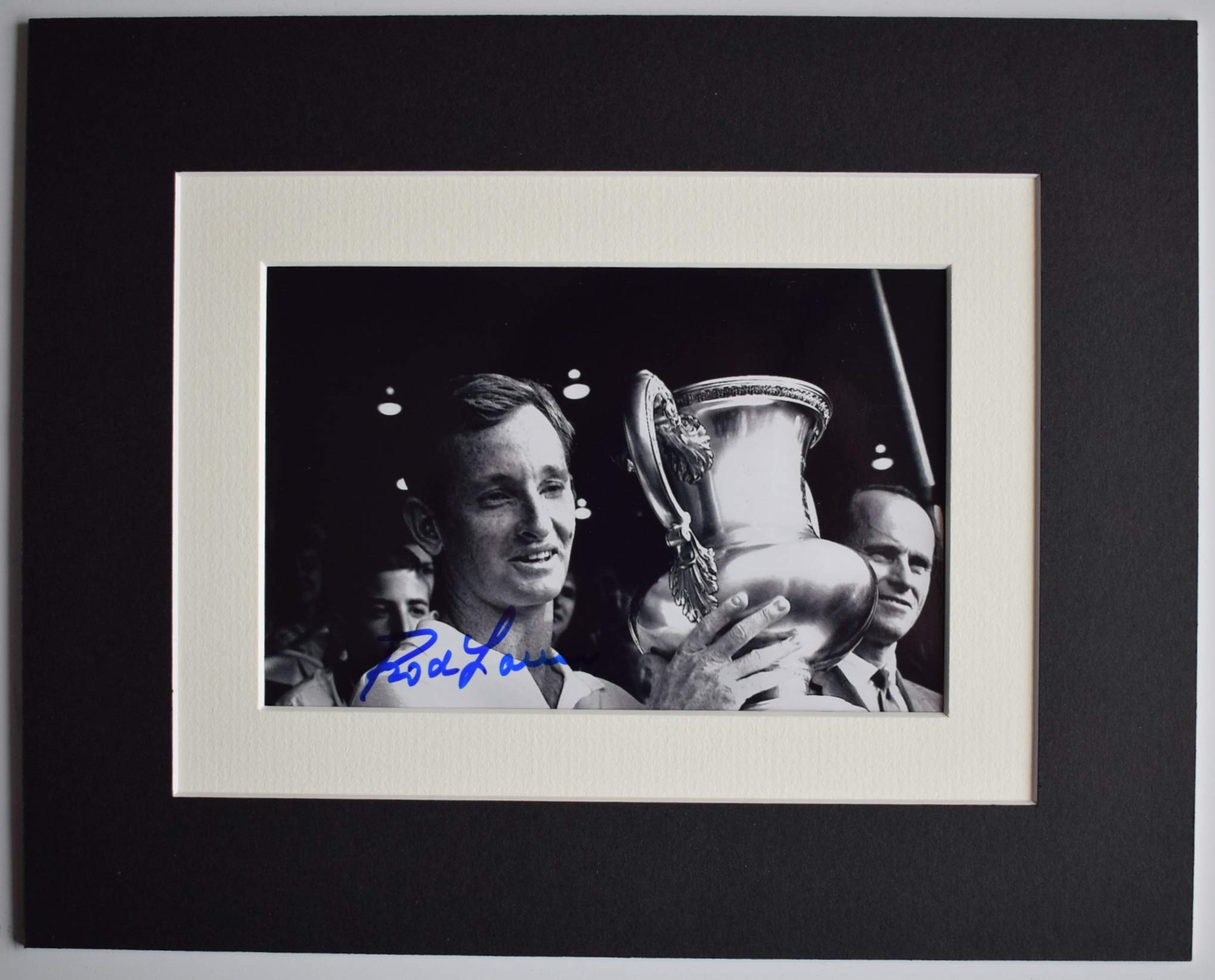 Sportagraphs LTD Rod Laver Signed Autograph 10x8 photo display Wimbledon Tennis Champion AFTAL