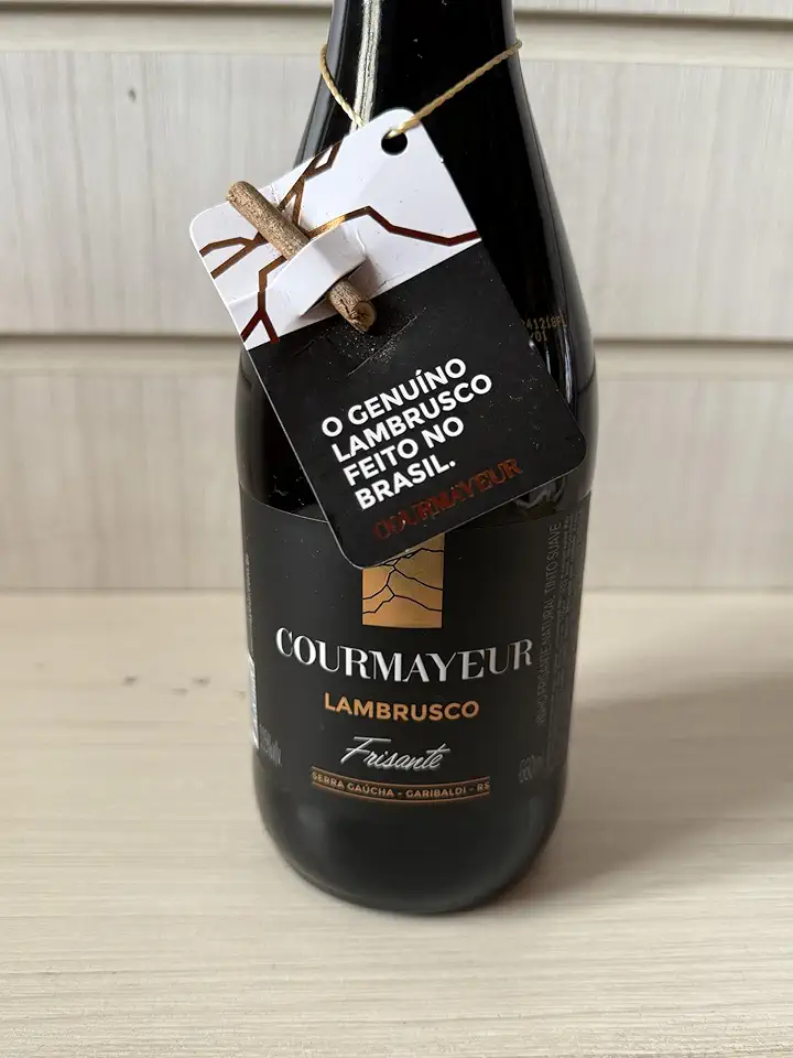 Vinho Frisante Tinto Lambrusco Suave Courmayeur Serra Gaúcha