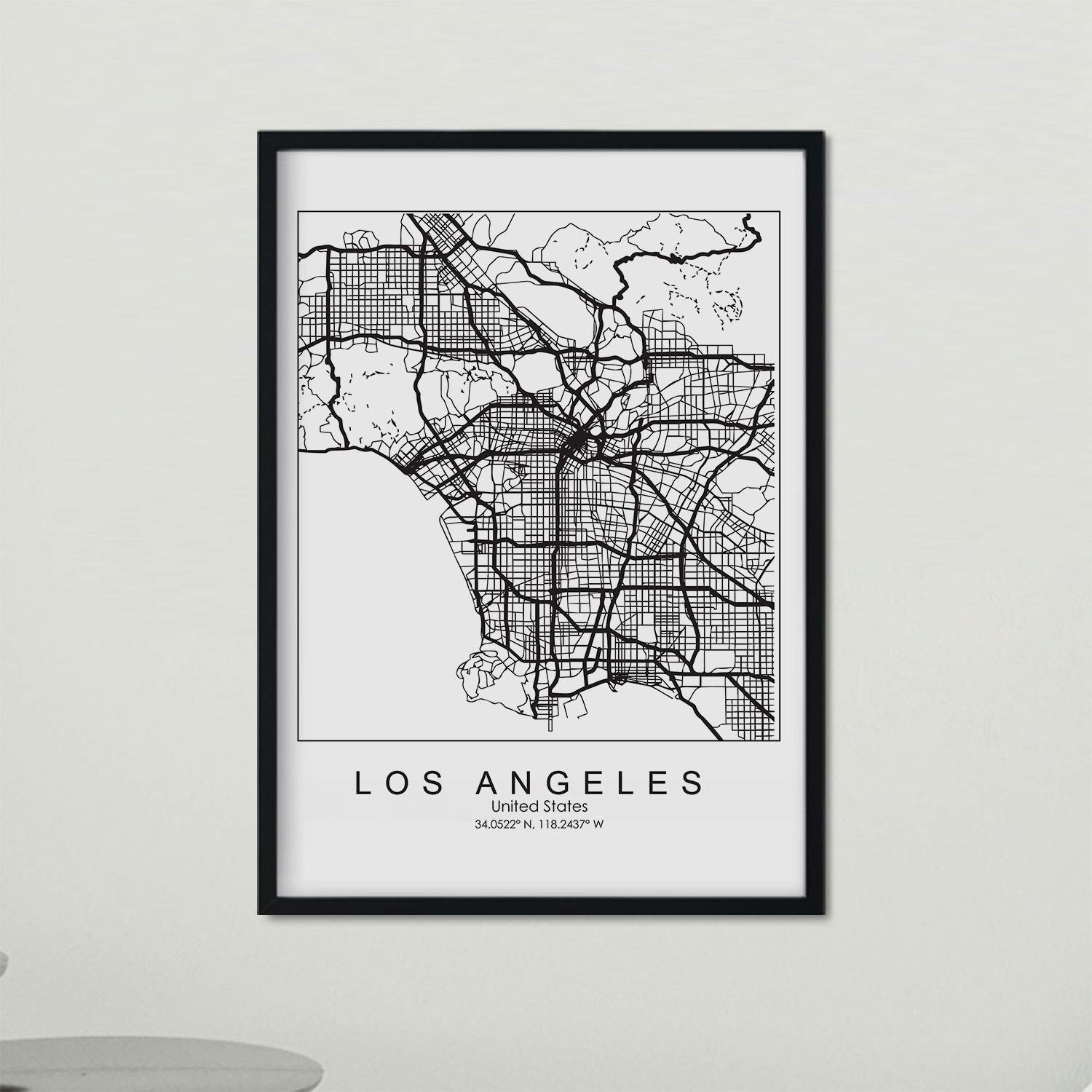Nacnic Poster with map of Los Angeles. US film with images of maps and roads of major US cities. A4 size frame