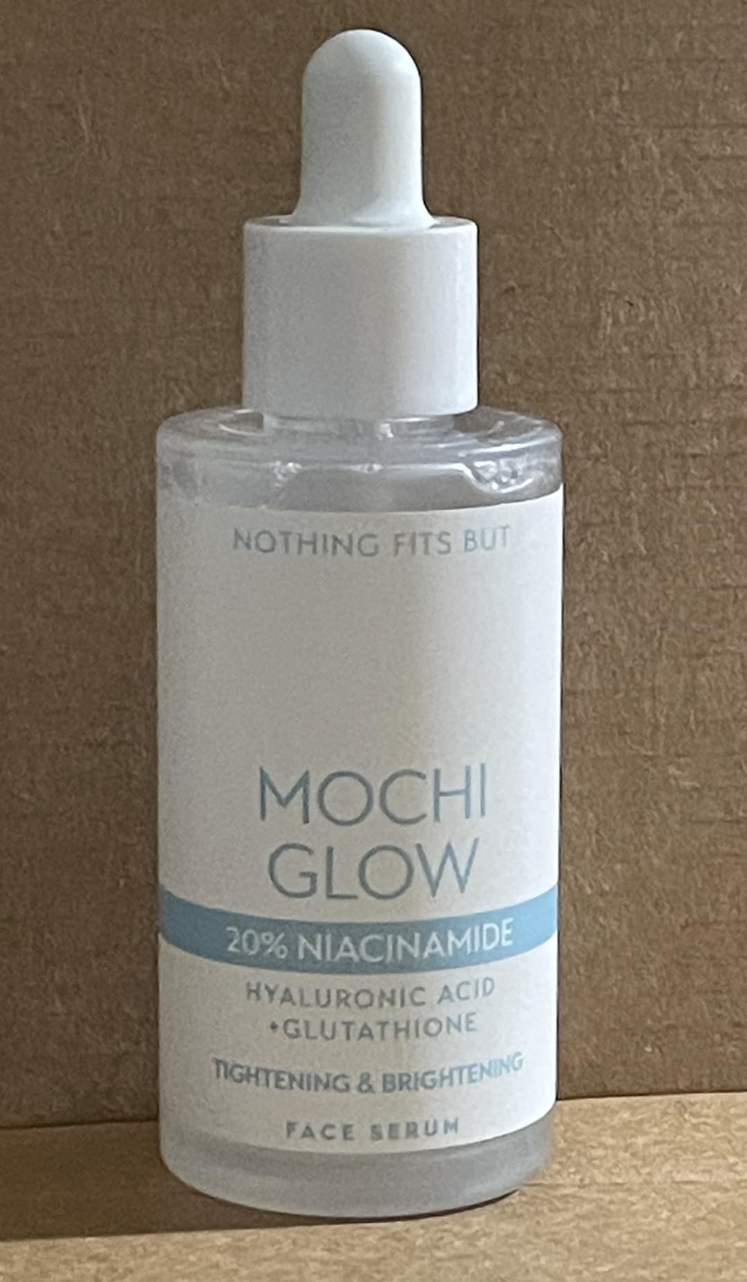 NOTHING FITS BUT Mochi Glow 20% Niacinamide Serum for Face, High Potency Pore Tightening Skin Serum with Hyaluronic Acid & Glutathione, Anti-Aging Serum for Dark Spots & Fine Lines, Korean Skincare, 50ml/1.7fl.oz
