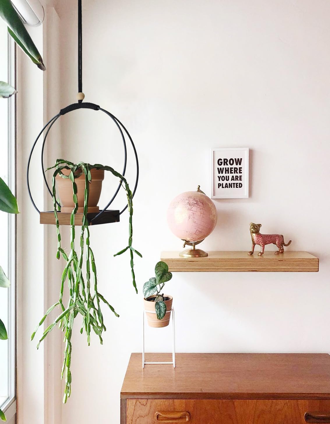 Lot de 2 pots de fleurs suspendus en macramé pour plantes d'intérieur - Support de plante suspendu pour fenêtre, mur, décoration - Marron