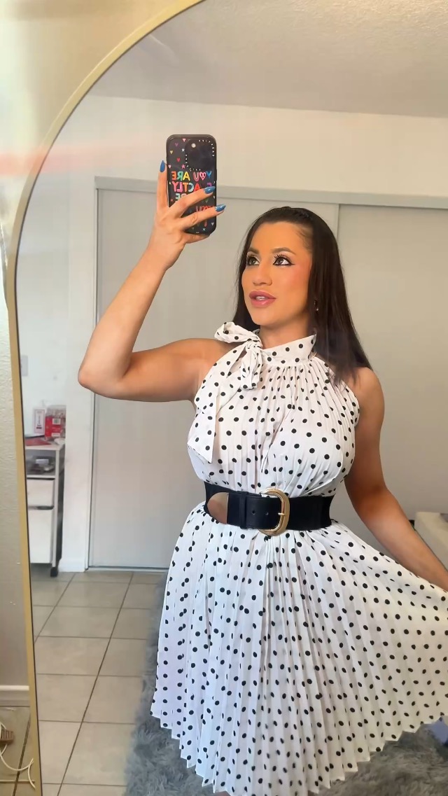 Watch Polka dot dress on Amazon Live