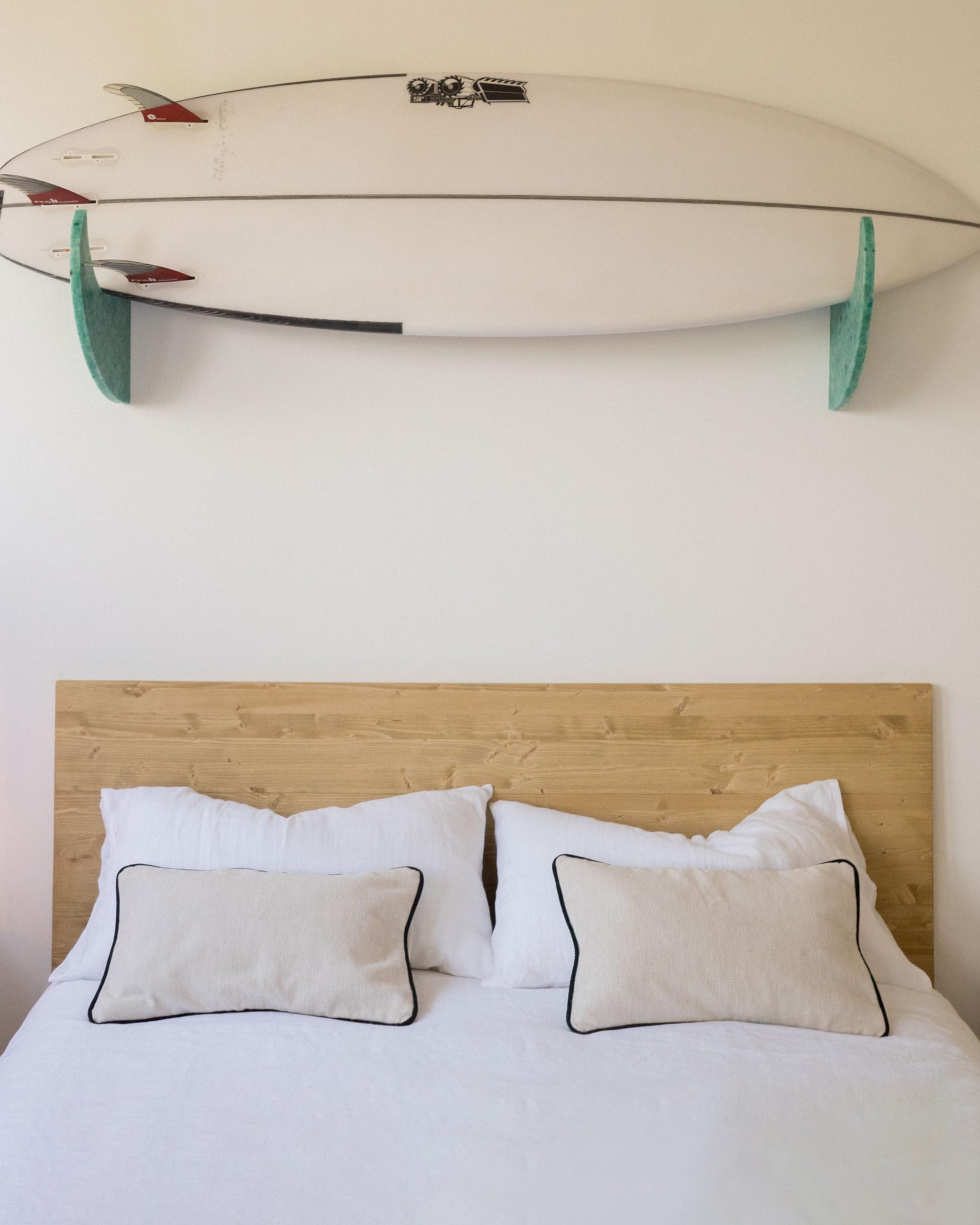 HANNUN - Cabecero de Cama Nala de Madera Artesanal | Madera de Abeto Macizo | Cabecero de Cama Rústico | Cama 150 o Queen Size | Color Natural