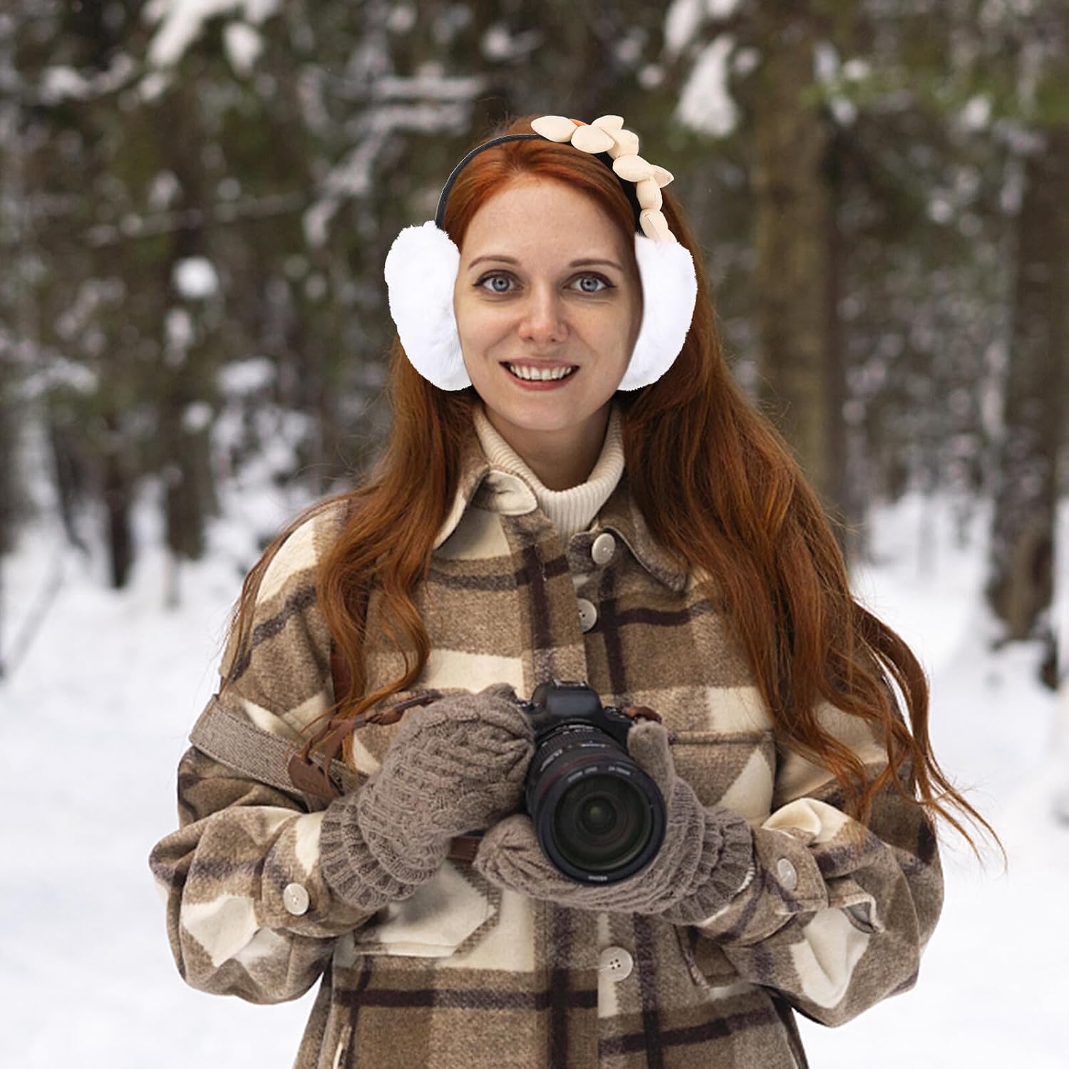 OUNONA Plush Earmuffs Thermal Ear Cover Windproof Ear Warmers for Women Winter Outdoor Use in Elegant Apricot