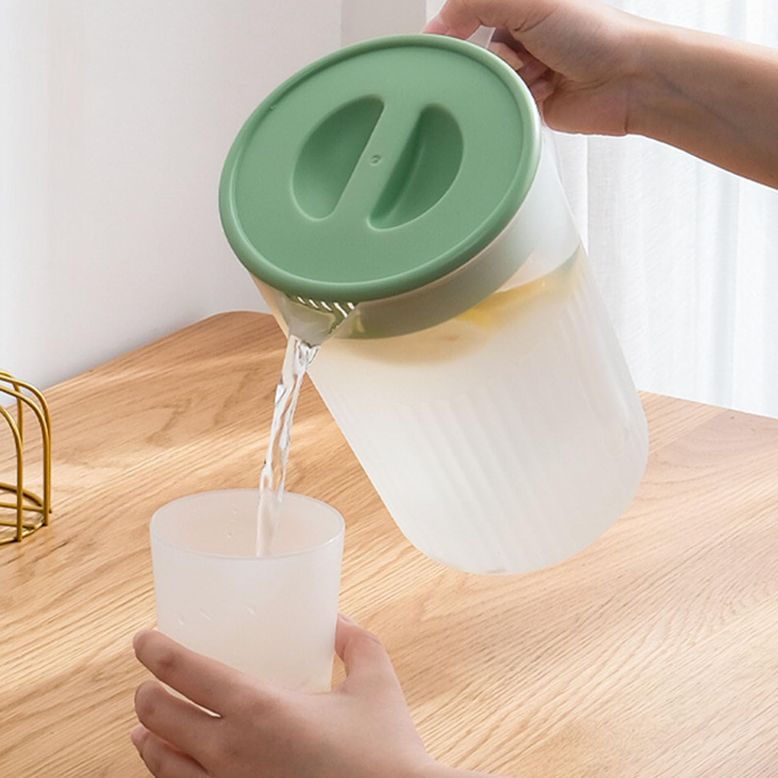 ZPSHYD Large Plastic Pitcher with Lid, 2.7L BPA-Free Cold Water Jug Leak-Proof Extra for Refreshing Juice Iced Tea(Matcha Green) - Image 4
