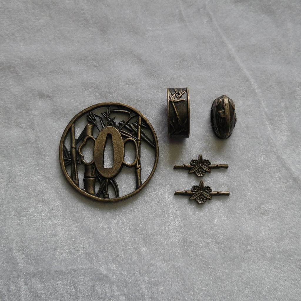 Boyu Japanese Samurai Sword Koshirae Tsuba Fuchi Kashira Menuki