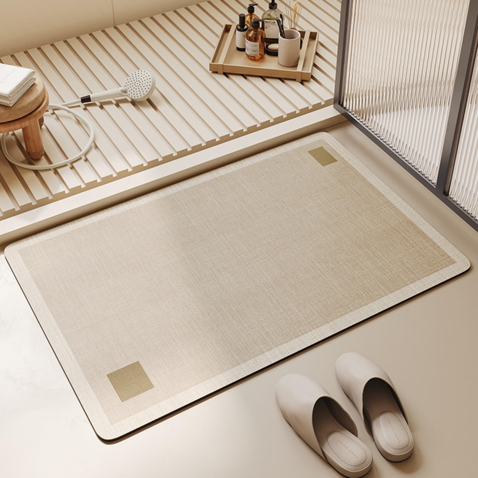 Tapis de bain antidérapant et absorbant pour éviter les glissades sur sol mouillé