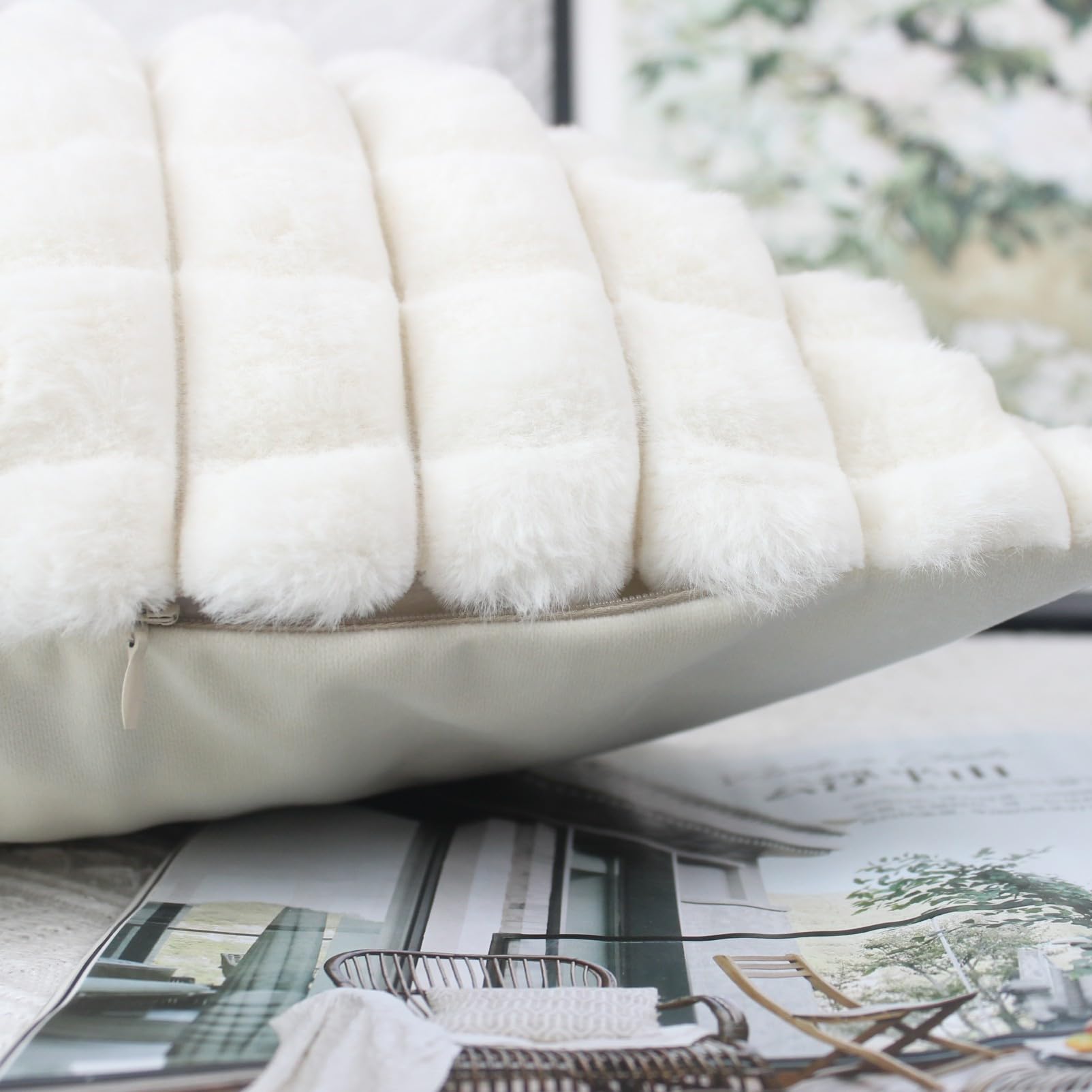 OYIMUA Fluffy Cream White Cushion Covers 45 x 45 Faux Fur Cushion Cover 18x18 inches Set of 2 Pillow Cases Soft Plush Sofa Cushions Living Room Modern Moroccan Covers - Image 2