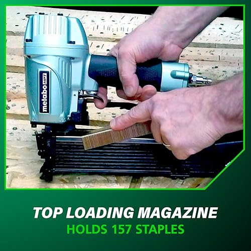 Miniatura 9 de Metabo HPT Engrapadora de construcción (N5024A2) con clavadora para techos NV45AB2