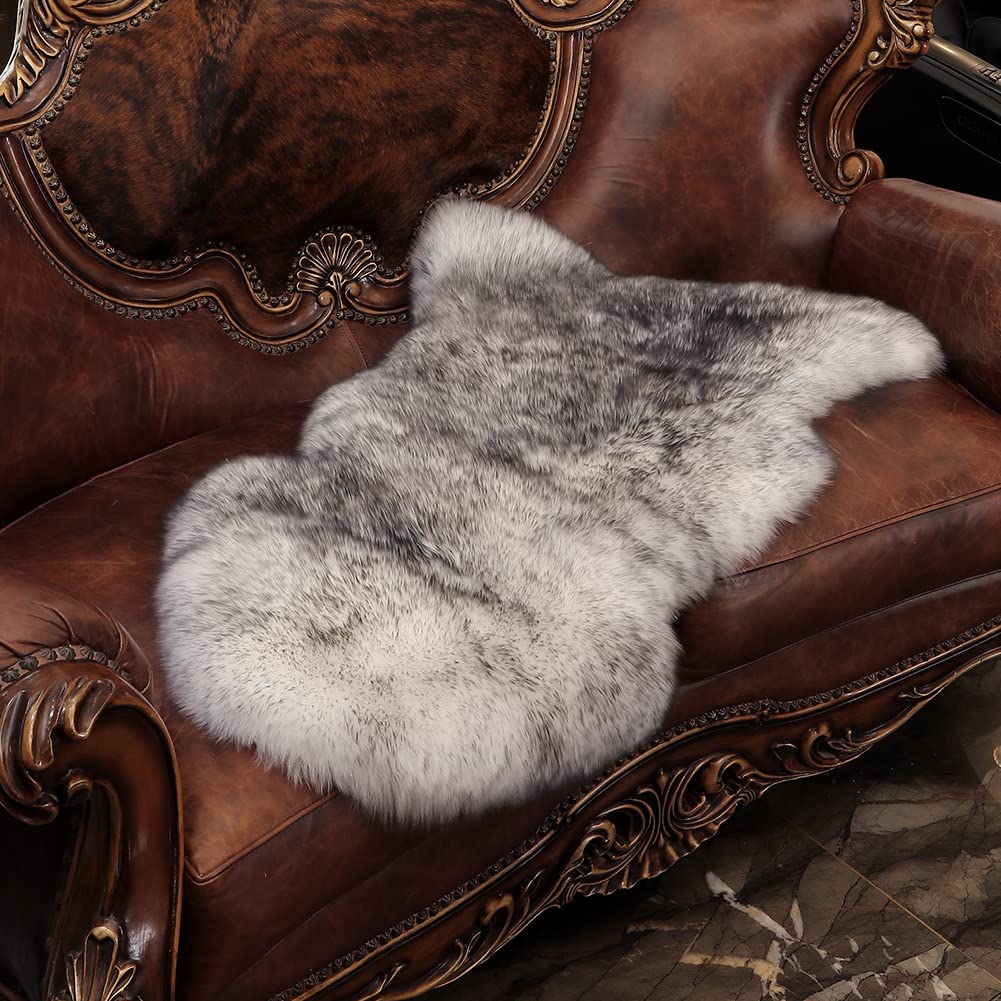 IRIWOOL Hochwertiger echter Schaffellteppich, australischer Schaffell, natürlich, flauschig, Lammfell-Teppich, Kinderzimmerteppich, Sofa-Sitzbezug und Stuhlbezug (graue Spitze, doppelt Zinn/60 x 90 cm