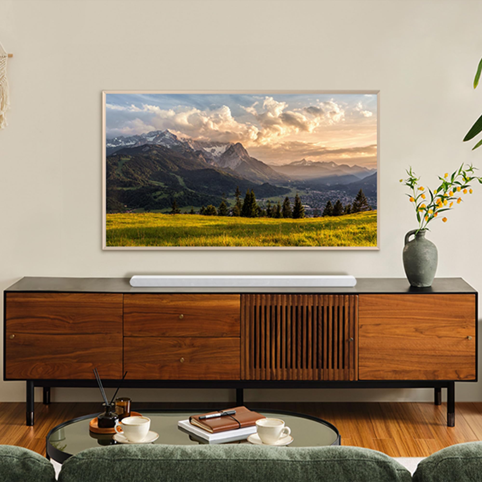 Samsung Soundbar HW-S701D/ZF Serie S, 7 Speaker, Wireless Dolby Atmos, Audio a 3.1 Canali, Q-Simphony, Compatibile con Alexa e Google Assistant, White 2024