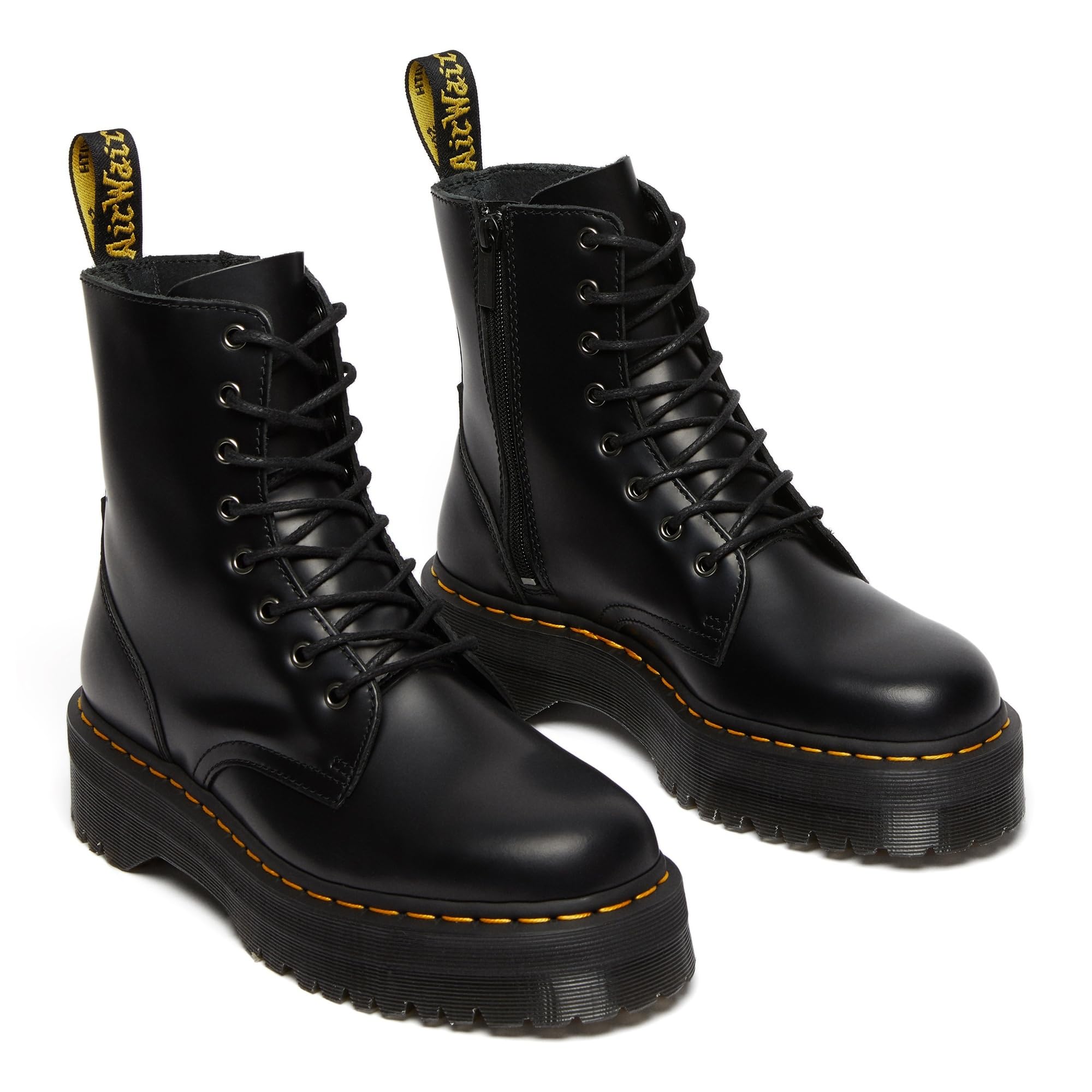 Dr. Martens JADON Scarpe Stringate Basse Brogue Unisex-Adulto, Nero (Black Polished), 39