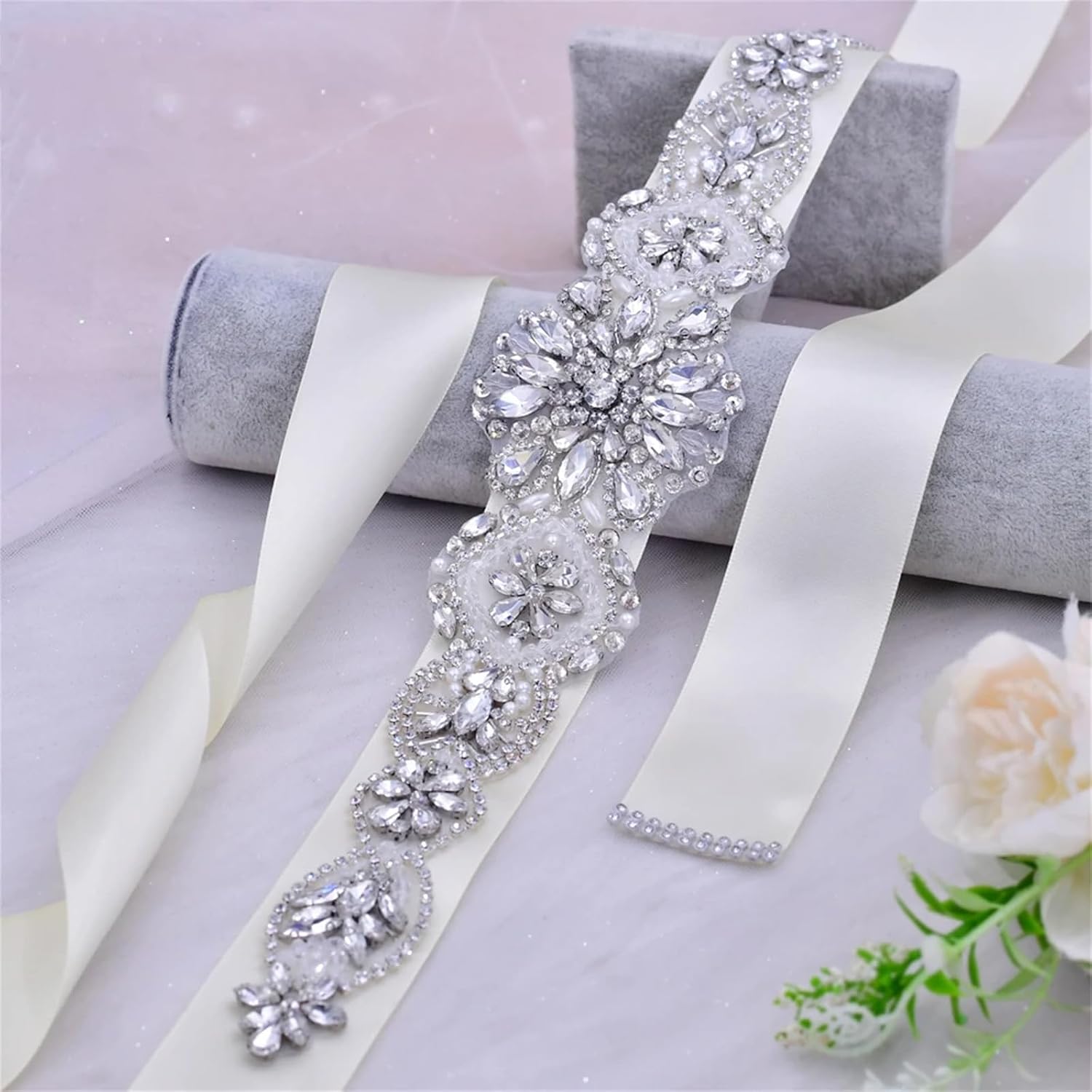 Women’S Bride Belt With Shiny Crystal Rhinestone And Pearl Appliques For Wedding Prom Party And Formal Dresses