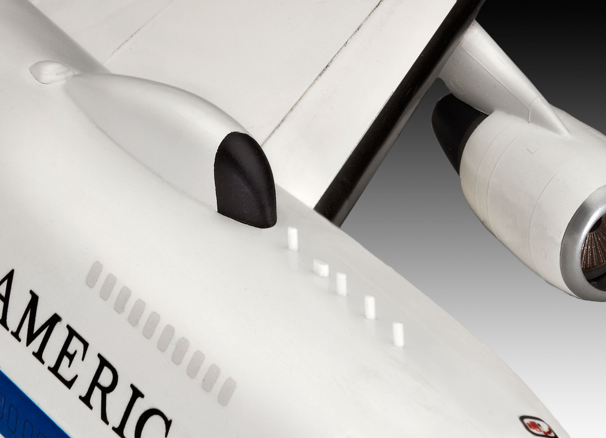 Revell 04663 1:144 Scale E 4B Airborne Command Post: Amazon.de: Toys