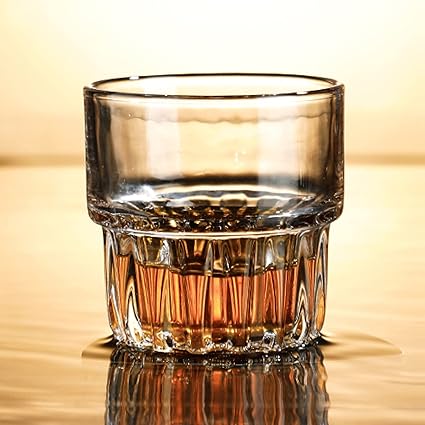 Amazon ウィスキーグラス クリスタルガラス 240ml ロックグラス おしゃれ ドリンク バーボン スコッチ カクテル コニャック ブランデー プレゼント 敬老の日 退職祝い ラム酒 ロックグラス ブランデーグラス クリスタルガラスグラス ビールのジョッキ Shiyato Amazon ウィスキーグラス クリスタルガラス 240ml ロックグラス おしゃれ ドリンク バーボン スコッチ カクテル コニャック ブランデー プレゼント 敬老の日 退職祝い ラム酒 ロックグラス ブランデーグラス クリスタルガラスグラス ビールのジョッキ Shiyato