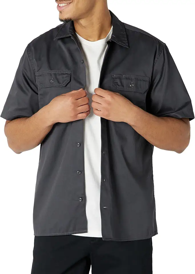 Amazon Essentials Button Up Shirt for Men, Short-Sleeve, Stain and Wrinkle-Resistant