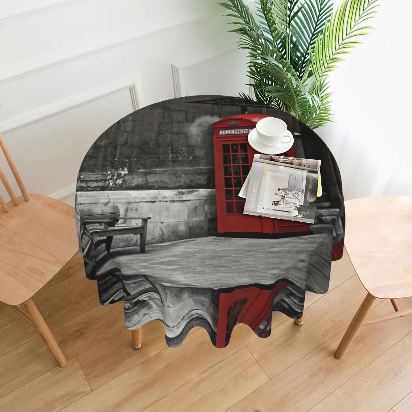 Zcmkjlg Phone Booth in London Streets Print Quick Ship Round Tablecloth 60in Polyester Washable Cover for Dining Room