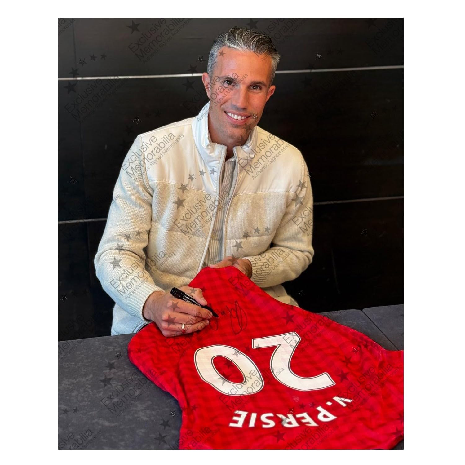 Exclusive Memorabilia Robin Van Persie Signed Original Manchester United 2013-14 Soccer Jersey