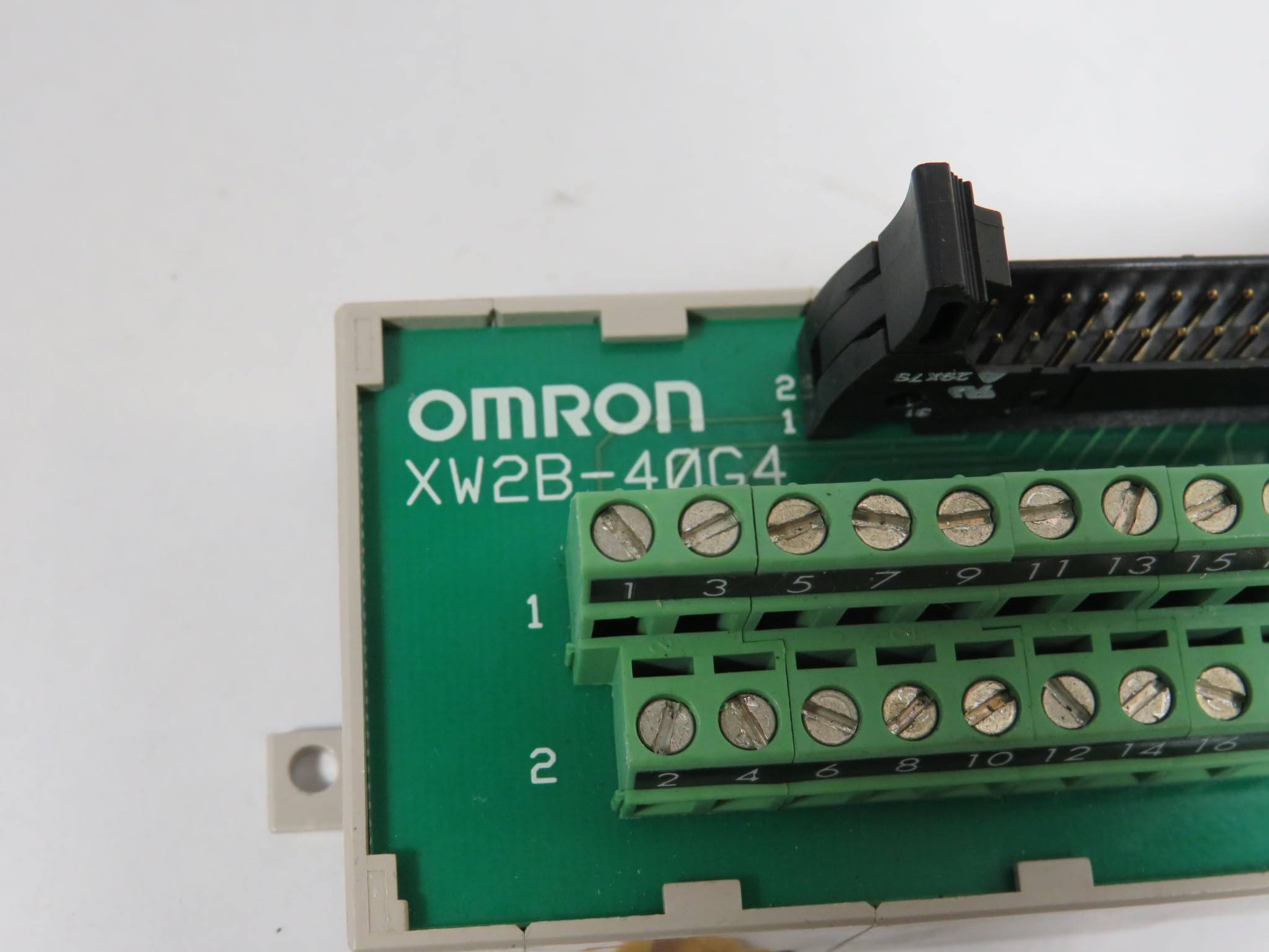 OMRON XW2B-40G4 0 to +55 Degrees C, 1 AMP, 125 VAC, 40 Pole, DIN