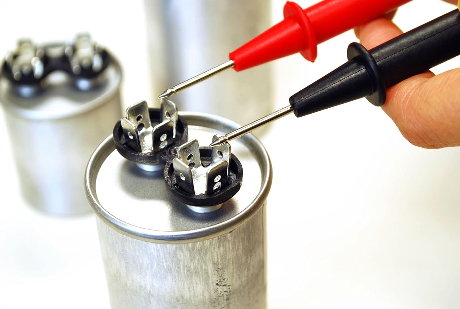 70% Off Discount TEMCo 7.5 uf/MFD 370-440 VAC volts Oval Run Capacitor 50/60 Hz AC Electric - Lot -5 (Optional uf/MFD, Voltage and Lot Quantities Available)
