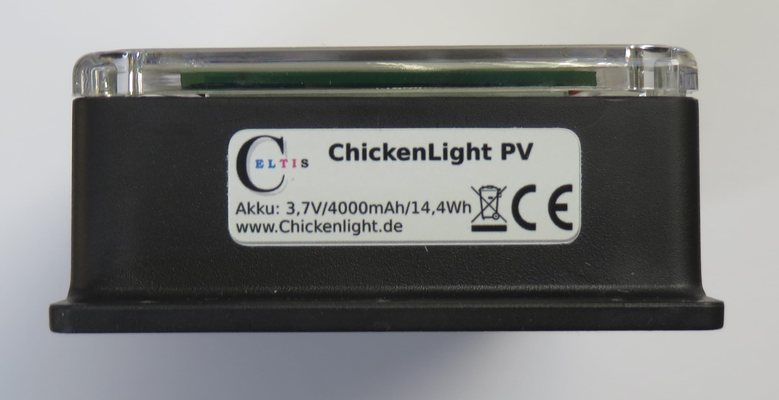 ChickenLight PV smarte Stallbeleuchtung mit Akku | Photovoltaik, berechnet Sonnenaufgang und Untergang, sanftes Dimmen