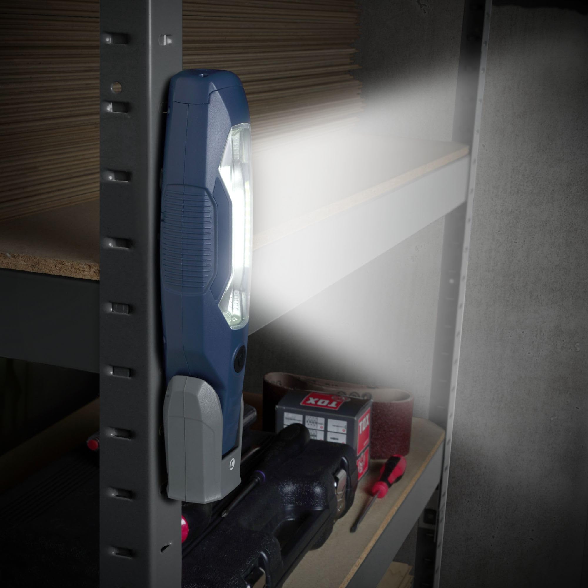 cartrend Lampa warsztatowa LED, wysoka jasność, 600 lumenów, światło powierzchniowe, akumulator 2600 mAh, trzy tryby oświetlenia, hak obrotowy 360°, wytrzymała obudowa ABS