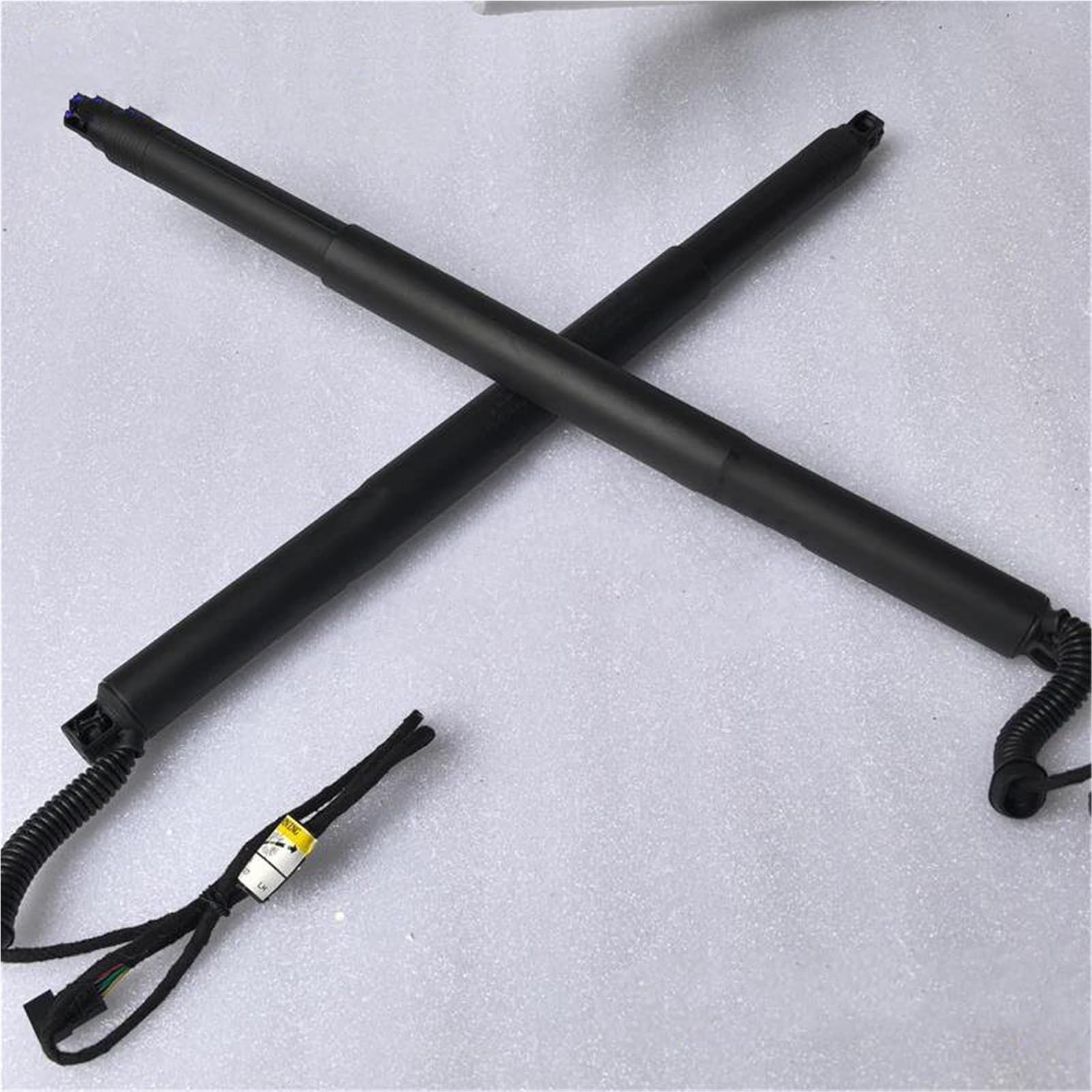Vérin hayon bloqué sur BMW X4 F26 ? Remplacez votre tige support électrique défectueuse
