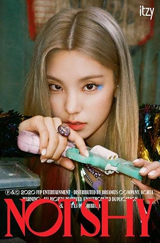 Miniatura 6 de ITZY 'Not Shy' 3er Mini álbum B Versión CD+72p PhotoBook+2p PhotoCard+LyricBook+Mensaje PhotoCard+Seguimiento Kpop sellado