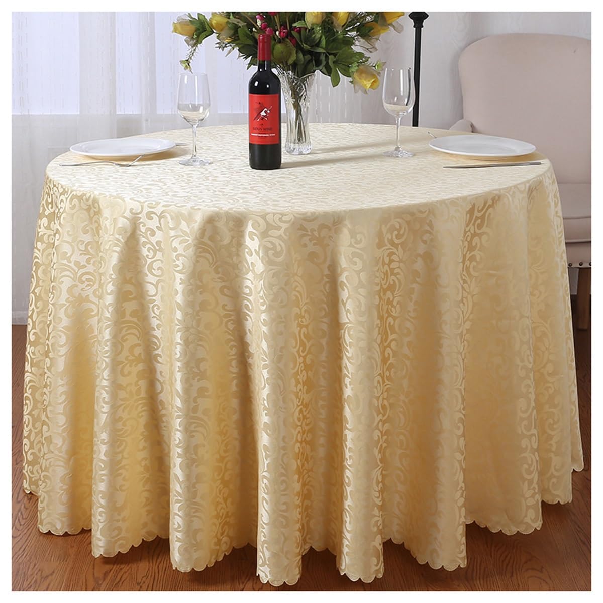 Nappe ronde 300 cm en polyester lavable pour embellir votre repas de mariage
