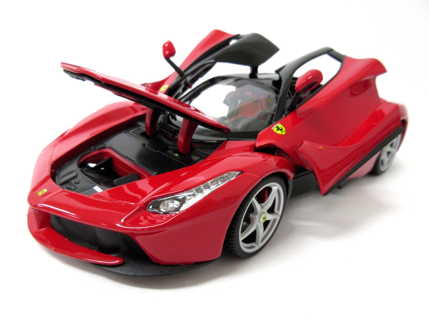 グーフィー　ブラーゴ Amazon | トミカプレゼンツ ブラーゴ シグネチャーシリーズ 1:18