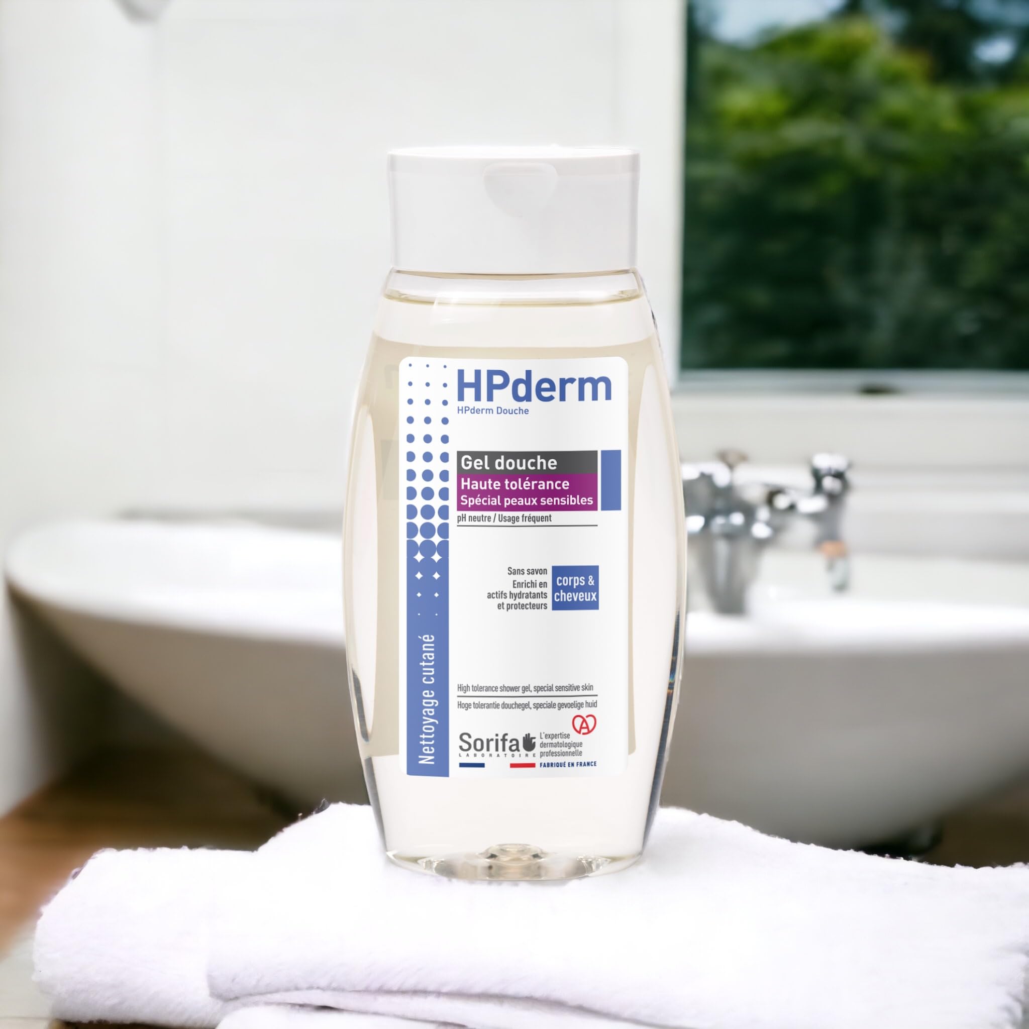 HPderm WYSOKA TOLERANCE Żel pod prysznic 2 w 1 do ciała i włosów - Specjalny dla skóry wrażliwej, skóry tatuażu, osłabione włosy - Częste używanie - pH neutralne, bez mydła - Butelka 250 ml