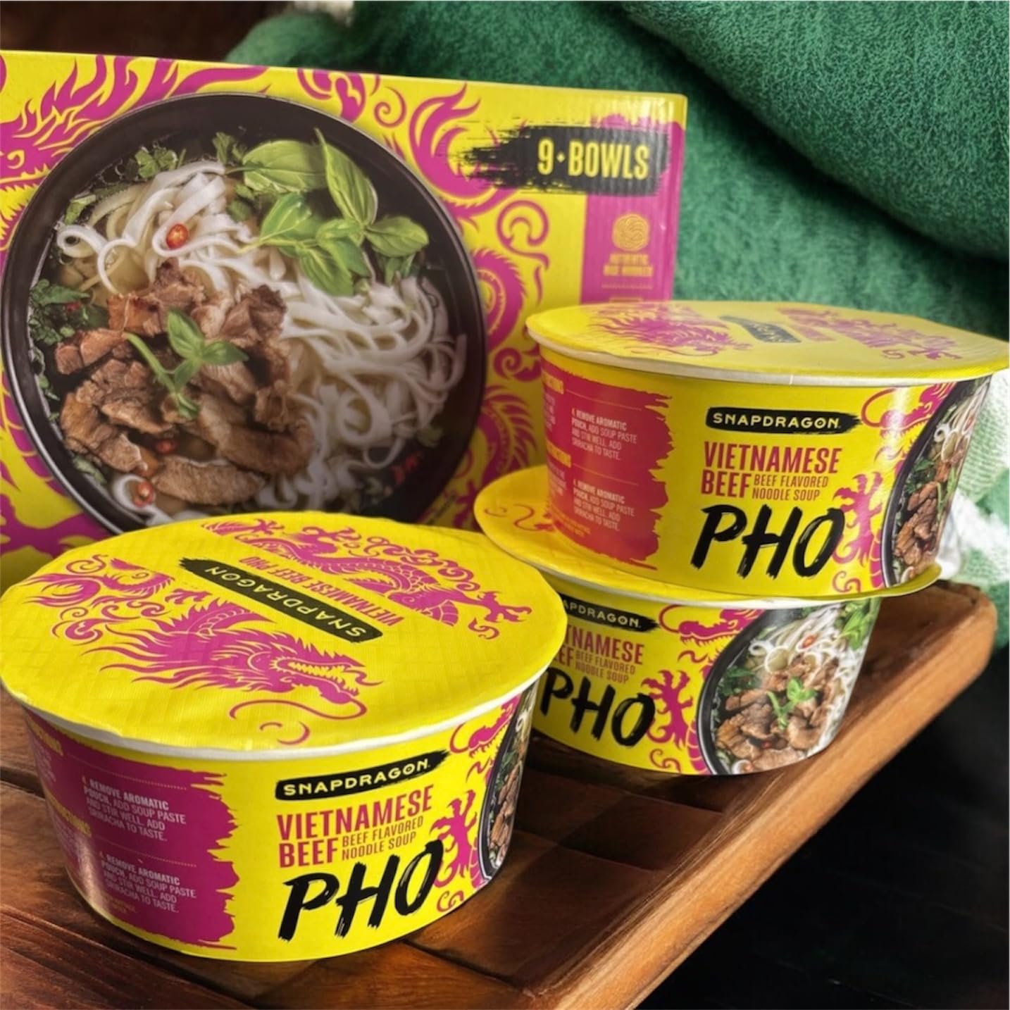 Vietnamese Pho Beef Noodle Soup, Gluten Free, 9 Bowls with Chili Oil, 24.1 oz