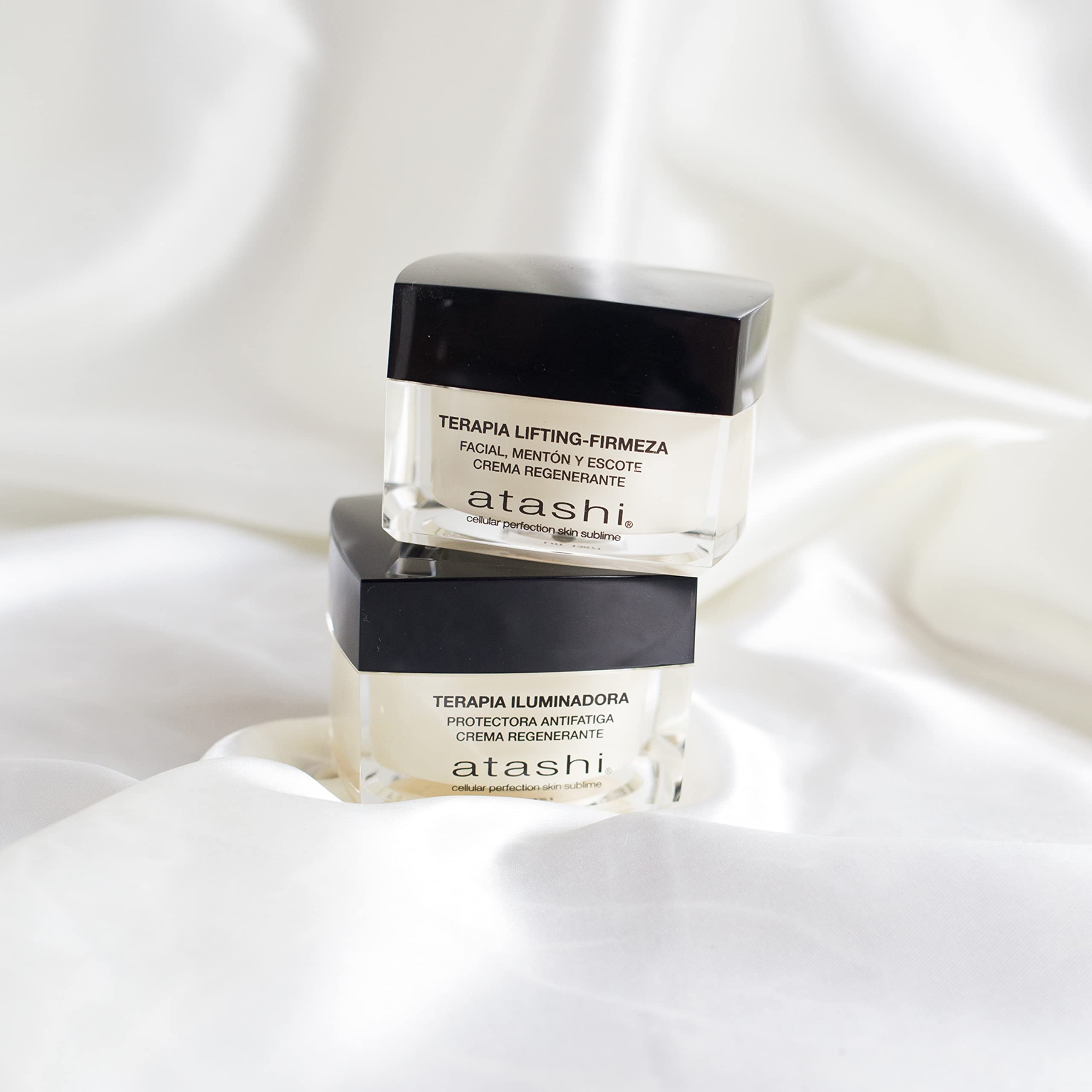 Atashi | Tonicità & Luminosità | Con Edelweiss & Carnosina | 50 ml | Terapia Lifting per Viso, Mento & Décolleté | Crema Rigenerante, Illuminante & Rassodante | Pelli Sensibili