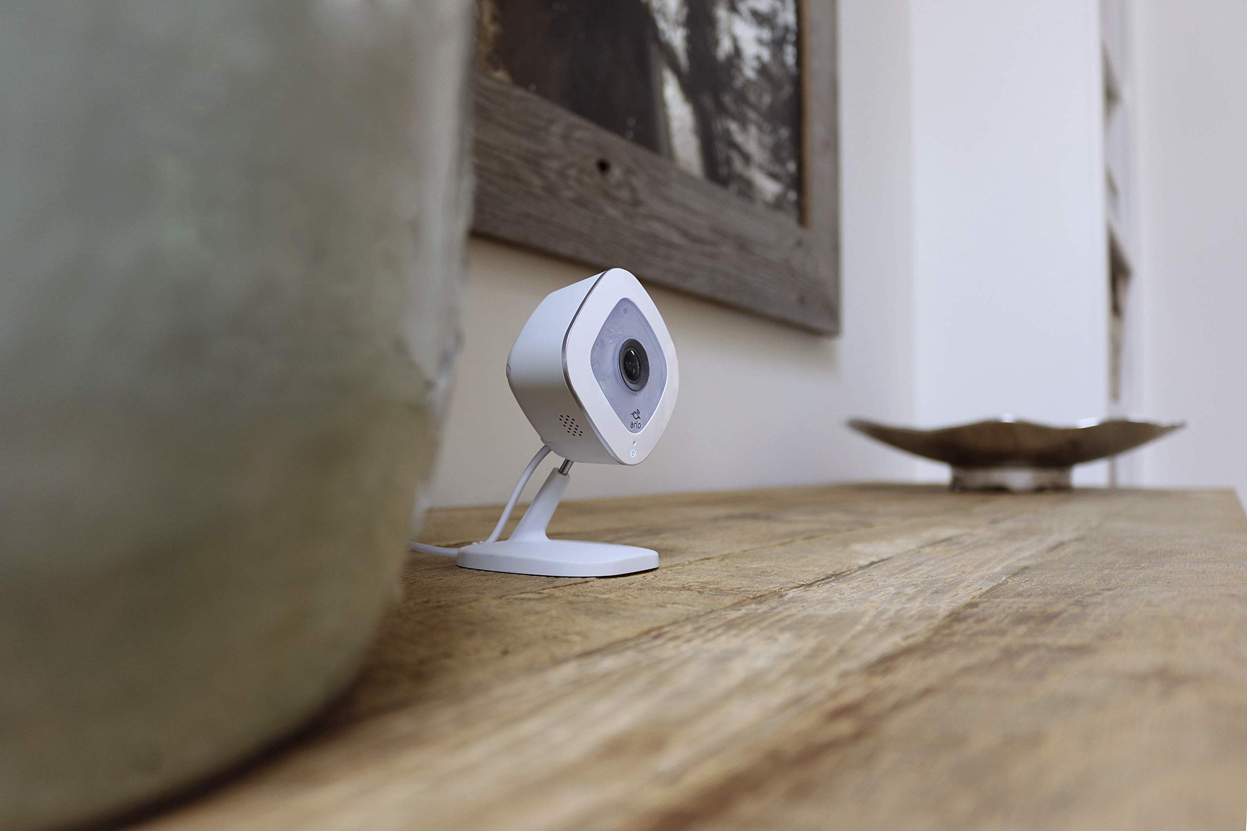 Arlo Smart Home - Cámara de Seguridad Full HD (sin Cables, Uso en Interiores/al Aire Libre con visión Nocturna), Blanco - Modelo inglés