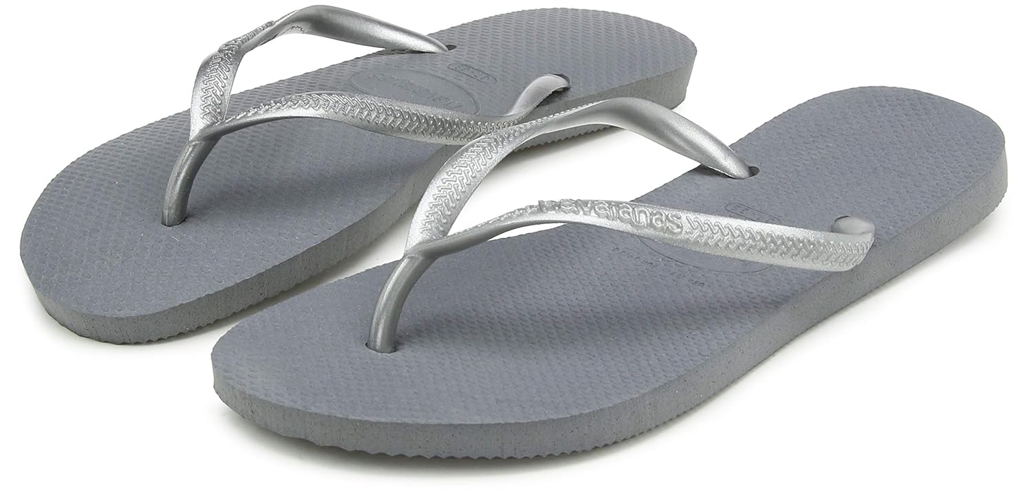 Chinelo Havaianas Slim em promoção! Veja a oferta e mais achadinhos de Sandálias & Chinelos Infantis 2 Hoje é o melhor dia para comprar Chinelo Havaianas Slim com aquele preço maroto! Promoção! Aproveite a oferta! 2
