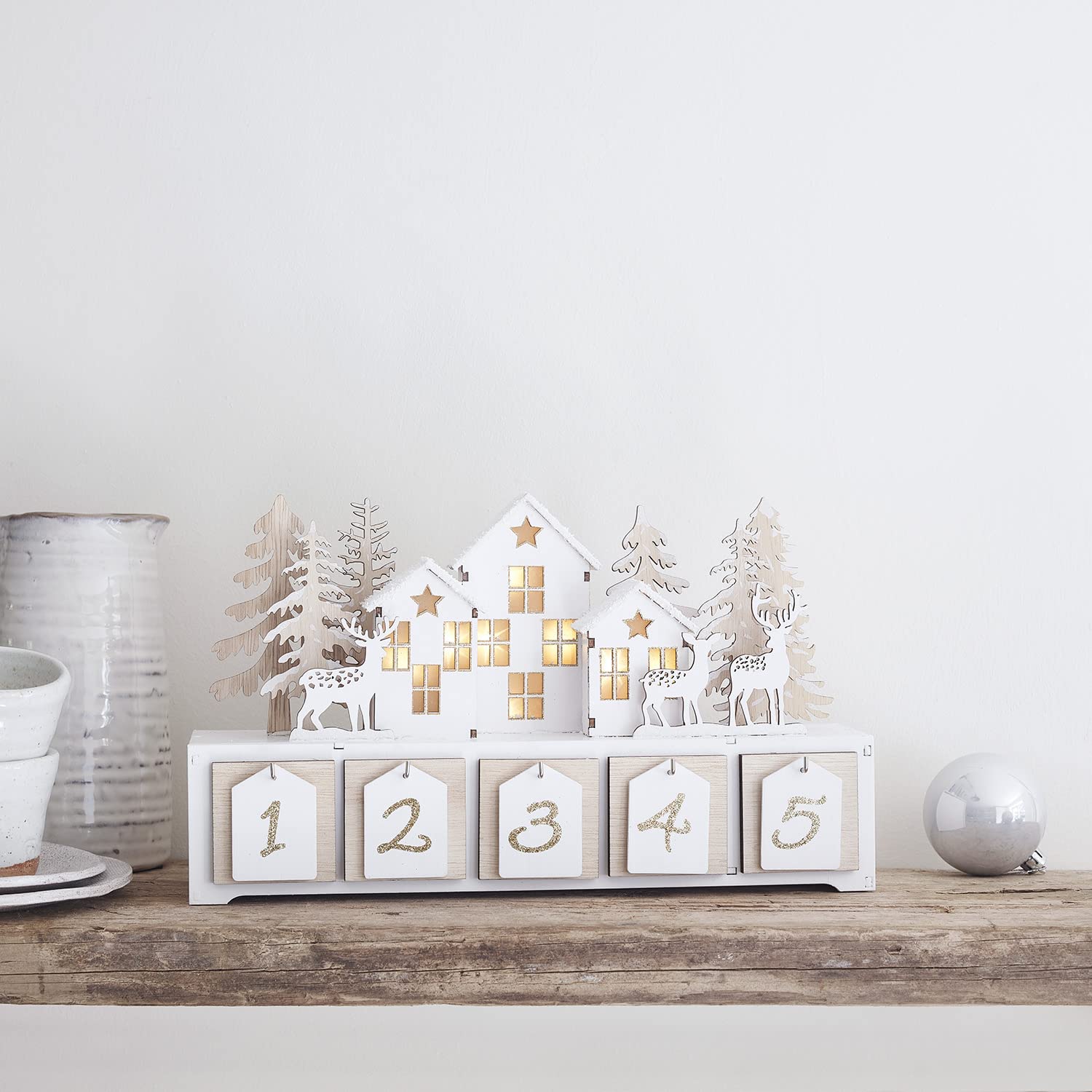 Lights4fun LED Holz DIY Adventskalender zum Befüllen Nordic House Batterie Weihnachtsdeko Weihnachtskalender 2023