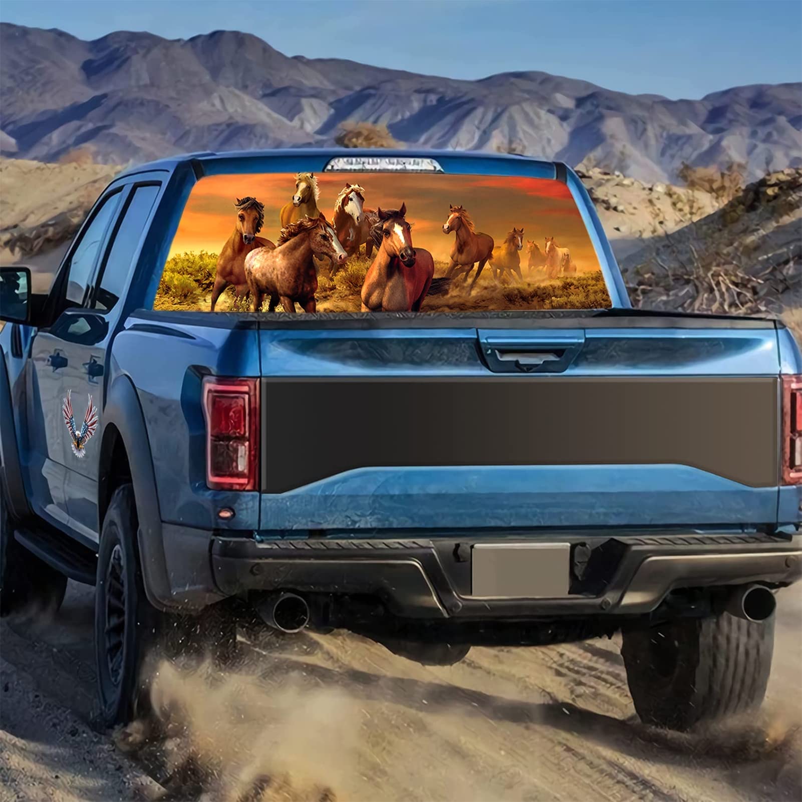 Adesivo per finestrino posteriore per camion, adesivo per finestrino posteriore, motivo: cavallo di destriero, perforato, universale, per camioncini, SUV, graffi nascosti, 167,6 x 73,7 cm
