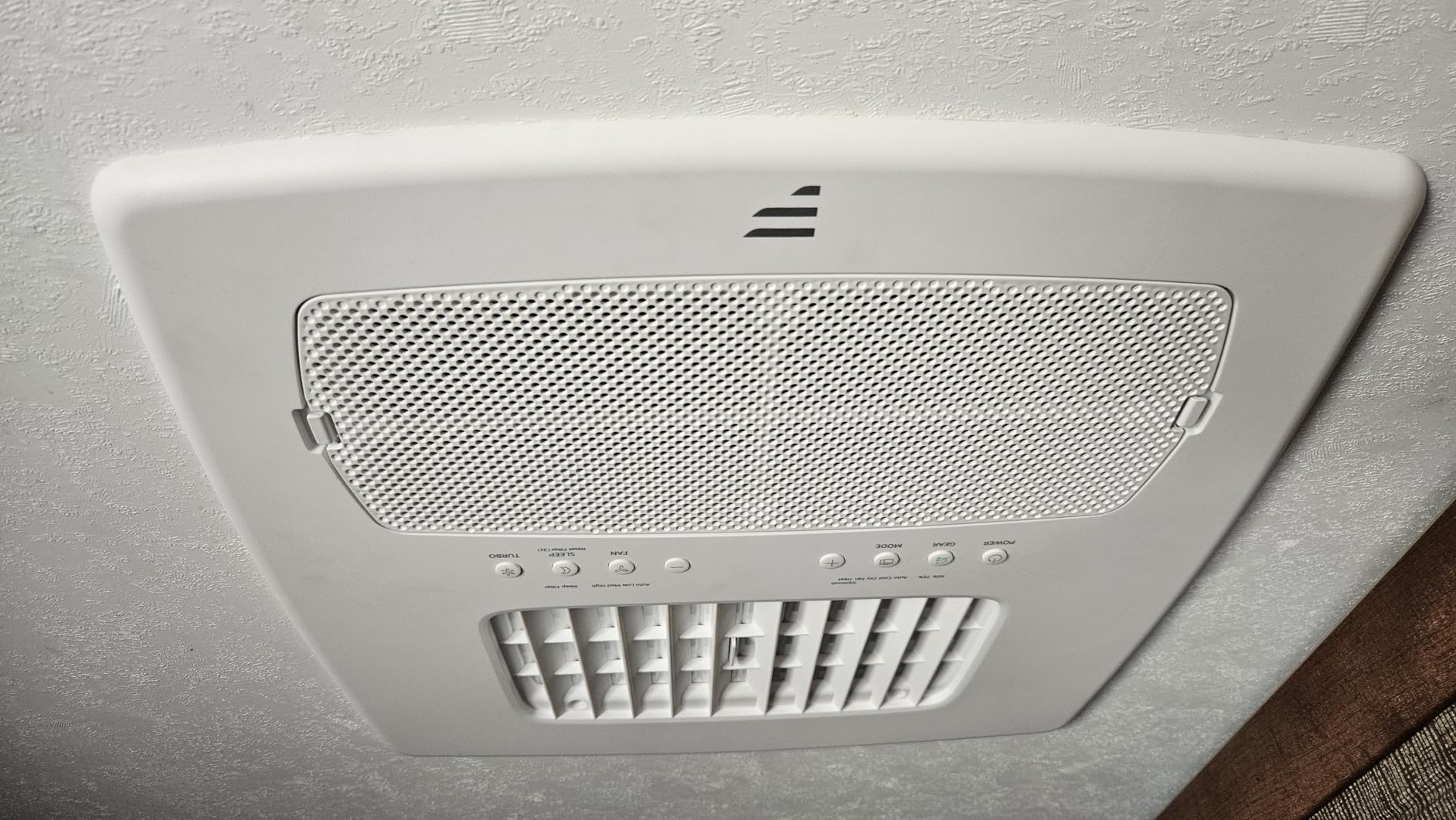 Furrion Chill Cube rooftop RV air conditioner feature overview