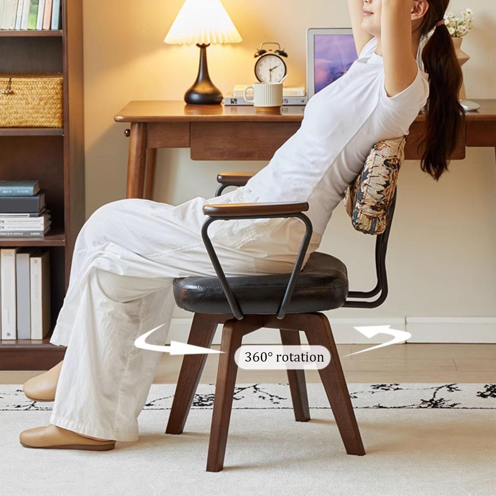 Sedia da scrivania girevole moderna di metà secolo – poltrona imbottita in ecopelle con gambe in rovere, senza ruote, perfetta per ufficio, soggiorno, sala da pranzo, elegante e confortevole