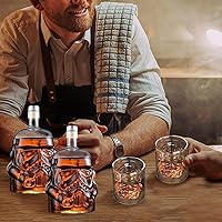 Vista 4 de Tfwadmx Decantador de whisky creativo transparente de 25.4 fl oz, jarra de whisky para vino escocés, vodka alcohol licor Stormtrooper botella