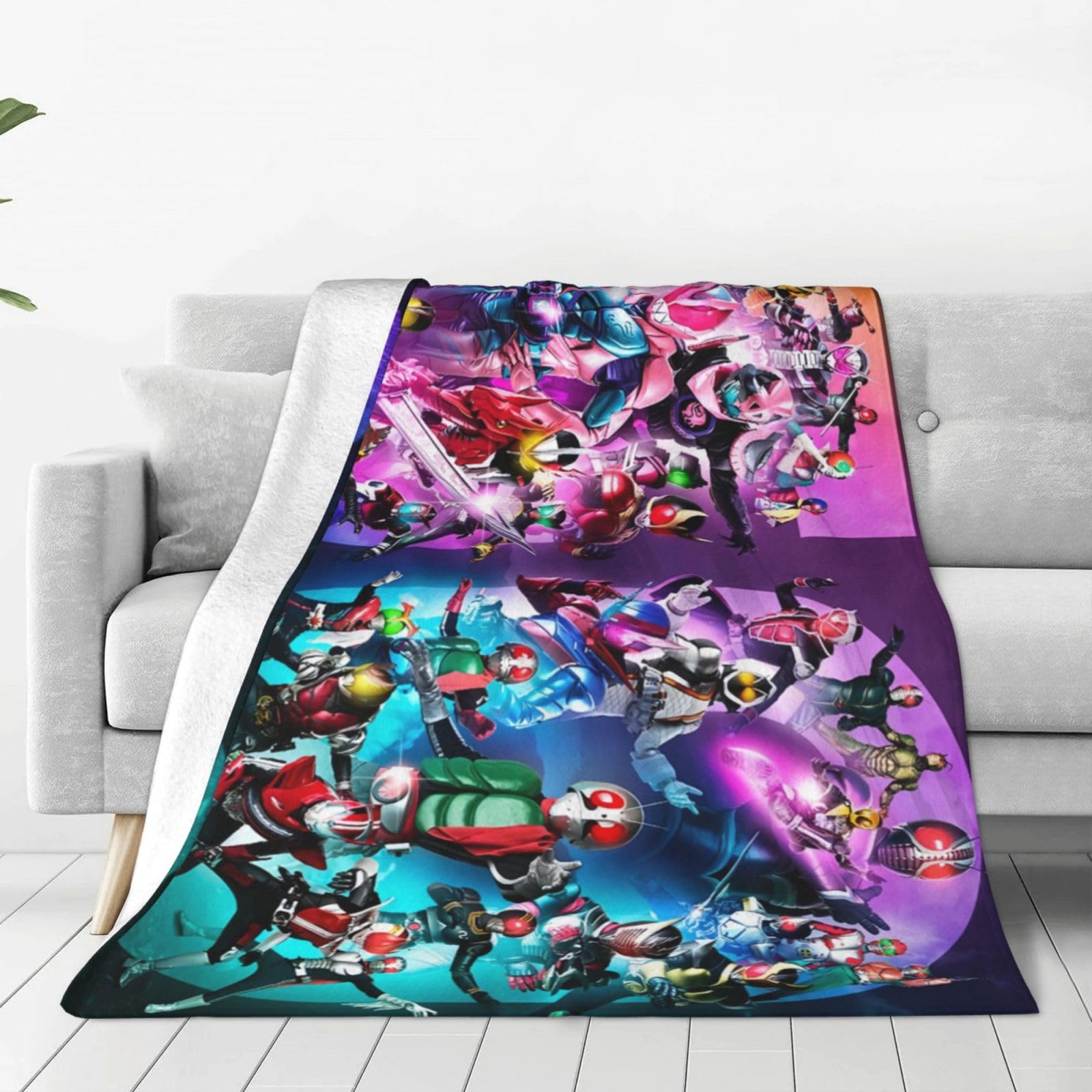 ブランケット 仮面ライダー フランネル毛布 シングル​ 柔らかいふわふわ軽量洗えるタオルケットマイクロファイバー 吸湿発熱 静電気防止膝掛け 防ダニ 抗菌 防臭秋冬用防寒オールシーズン。長さ150cm×幅さ125cm