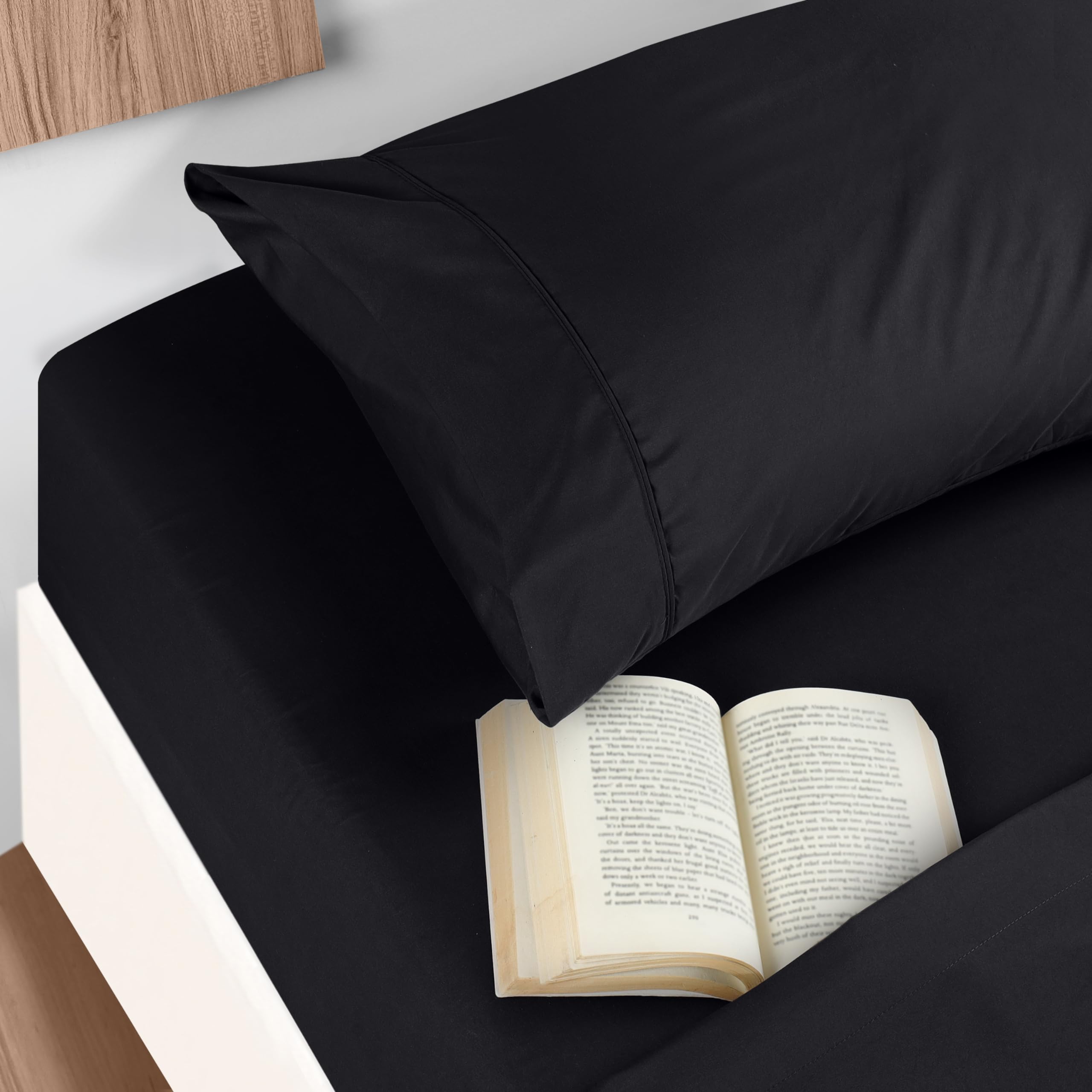 Utopia Bedding Queen Sheet Set – Brushed Microfiber – Ultra Soft Bed Sheets for Queen Size Bed Set – Deep Pocket, Wrinkle & Fade Resistant – Includes 1 Fitted, 1 Flat, 2 Pillowcases (Grey): 04 - Black Queen