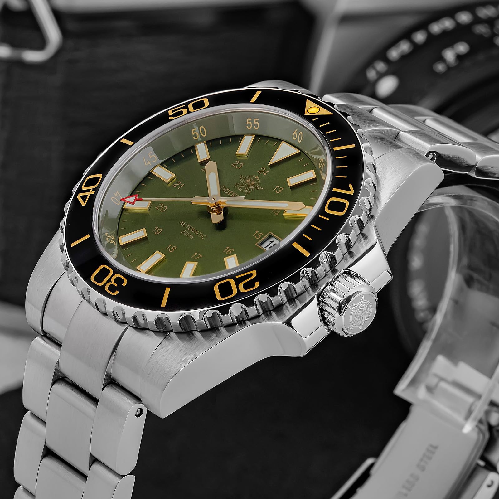 ADDIESDIVE Orologio Uomo Automatico Meccanico 8215 Quadrante Satinato a Raggi Solari Impermeabile 20 ATM Vetro Zaffiro Sintetico Super Luminoso BGW9 Acciaio Inossidabile