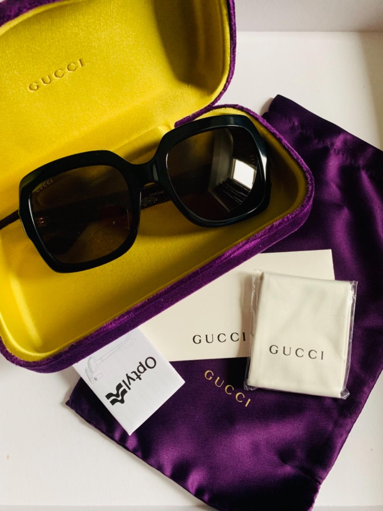 Gucci Women's GG0036S Sunglasses, FuchsiaFuchsiaGreen, 54 Amazon.co