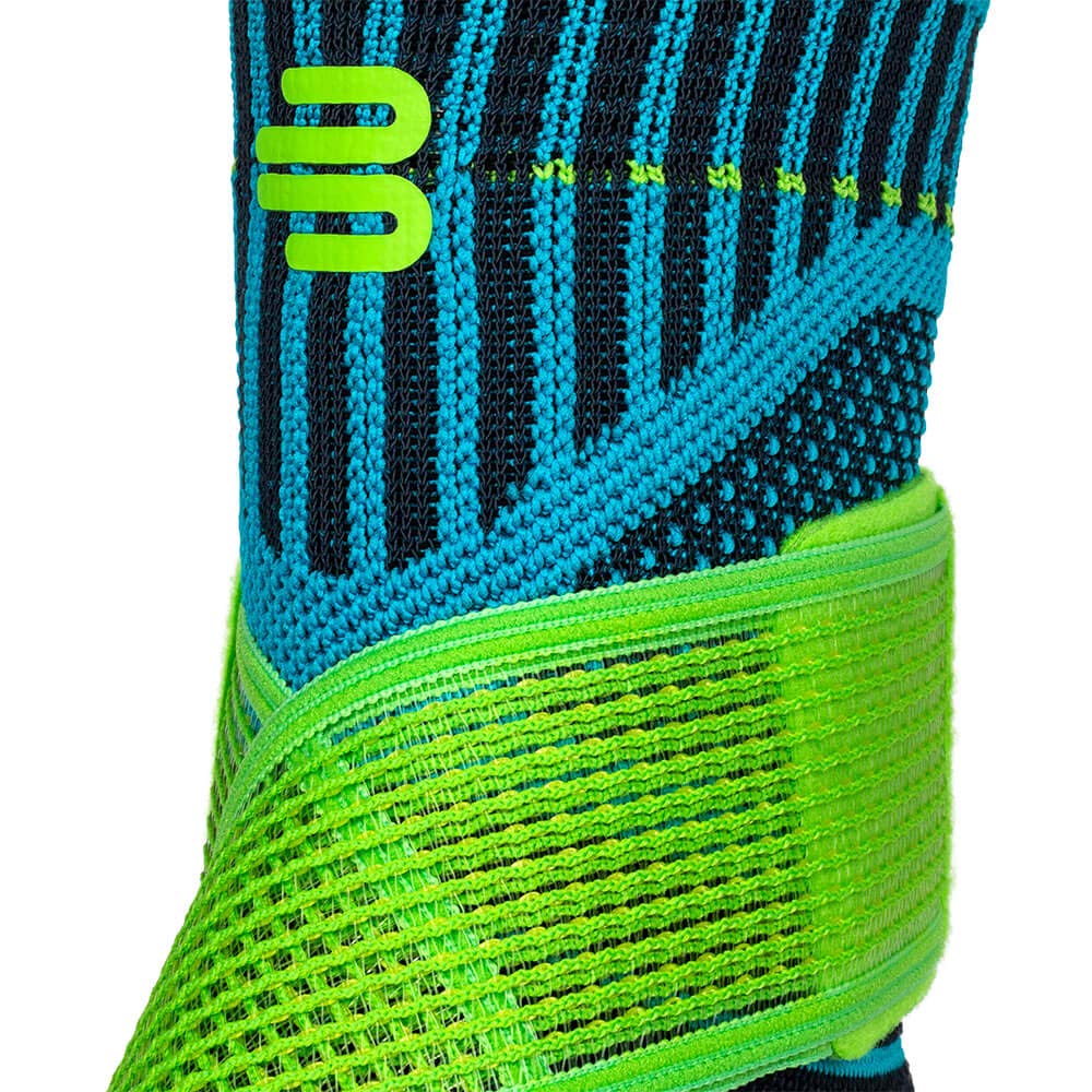 BAUERFEIND Sprunggelenkbandage „Ankle Support“ Unisex, 1 Sprunggelenk Bandage für Sport wie Fußball, Fitness und Joggen, Kein Umknicken durch Knöchelbandage, Schwarz, M