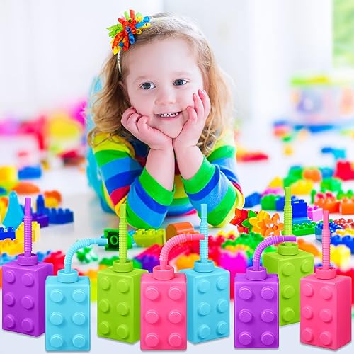 Miniatura 5 de Mumufy Vasos de bloques de construcción con popote y tapas, 10 onzas reutilizables para niños, vasos de plástico para fiesta de cumpleaños de bloque