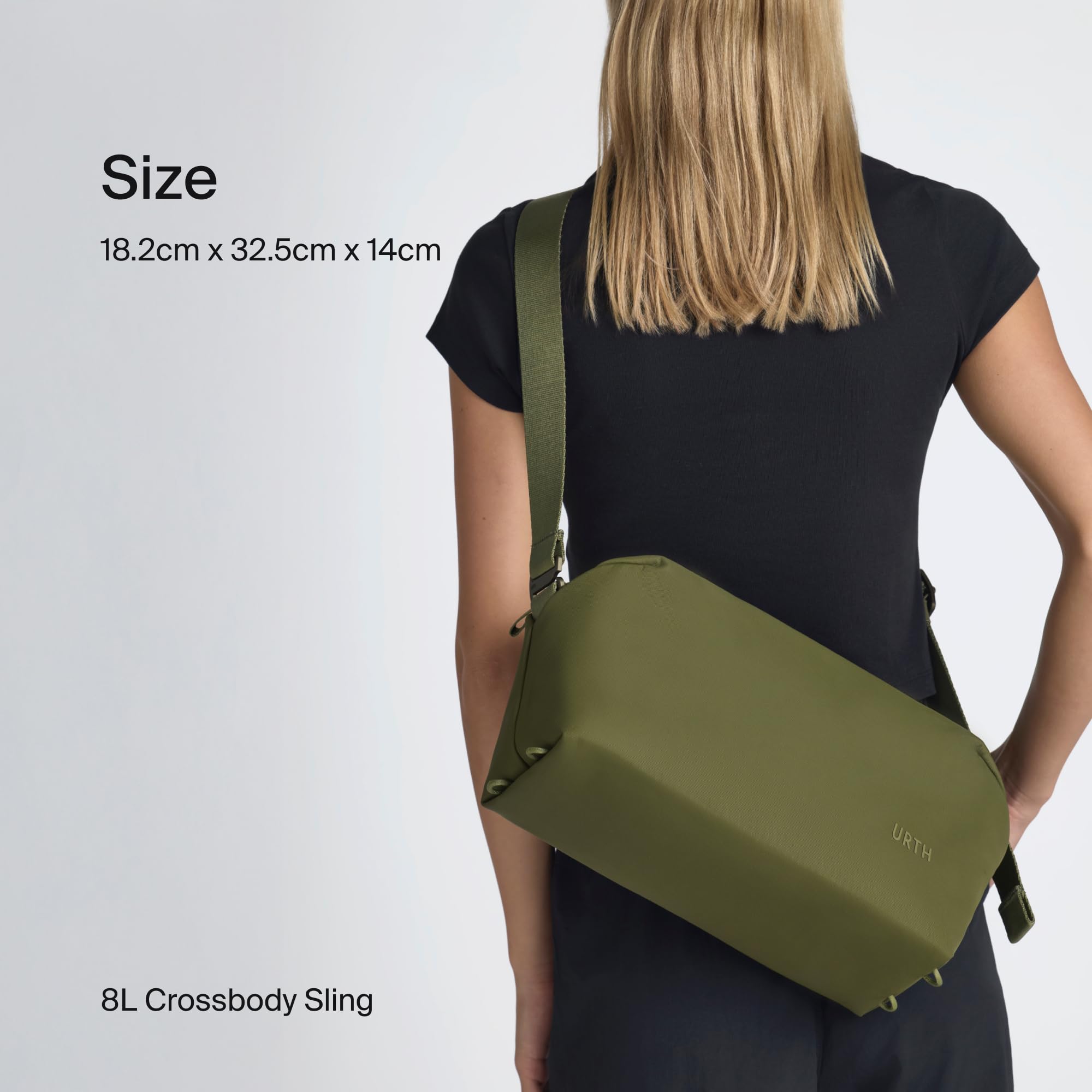 Urth Dolomite 8L Grande Borsa a Tracolla per Fotocamera – Resistente all'Acqua, Riciclata, Versatile per DSLR, Fotografia e Uso Quotidiano (Verde)