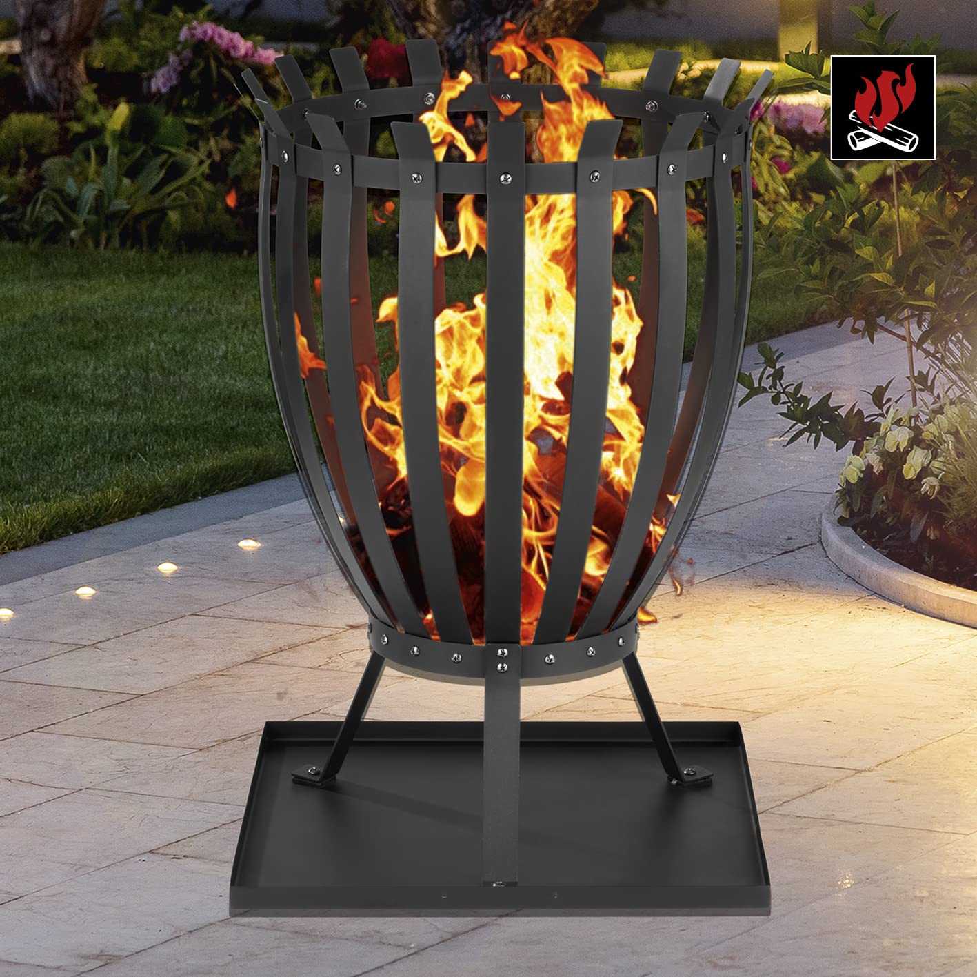 LANDMANN | Feuerkorb Steel Stripes für Garten | 360° Sicht auf das Feuer | Inklusive Bodenplatte für Aschefang und 3 verschraubten Beinen | Wetterfest | Stabil | Maße: ca. 44 x 44 x 65 cm