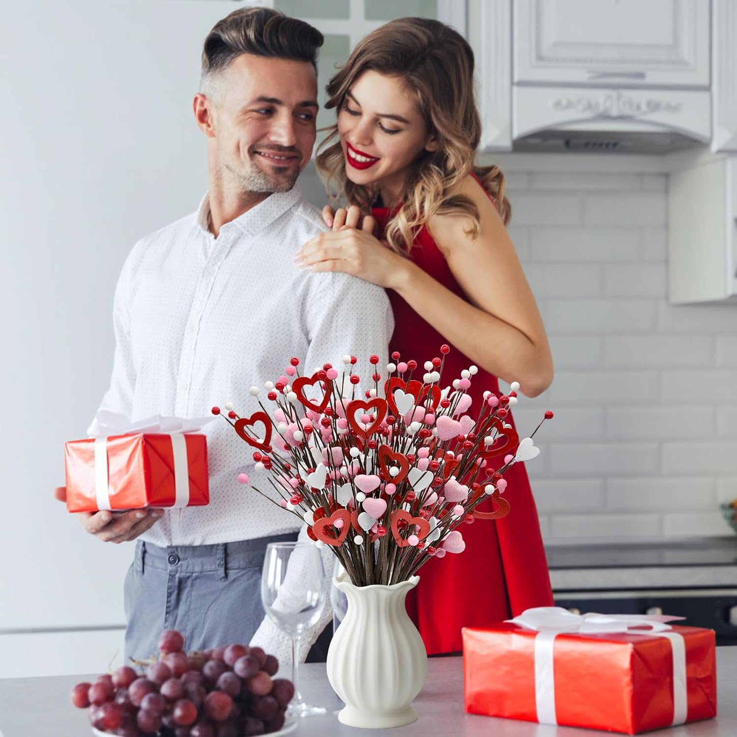 nuvagiki Valentine's Day Decor, 20 Pack Heart Berry Stems Valentines Day Decorations for Tree, Artificial Flowers Valentine Picks for Wreath, Valentine's Day Gifts, Valentines House Decorations