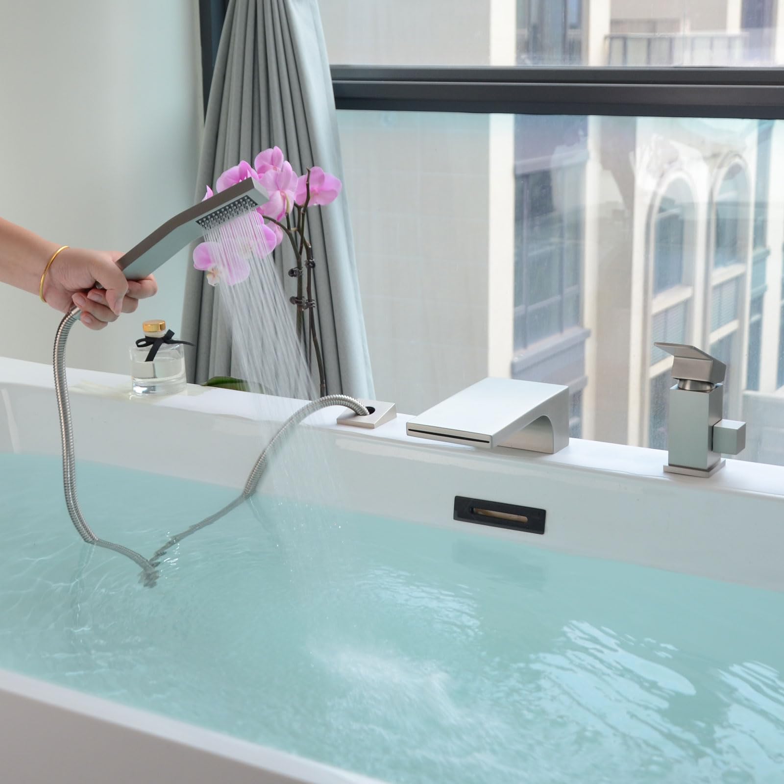 Rubinetto per Vasca 3 Fori, Rubinetto per Bordo Vasca Cascata, Miscelatore per Vasca da Bagno con Doccetta, Spazzolato, 6Y2OK